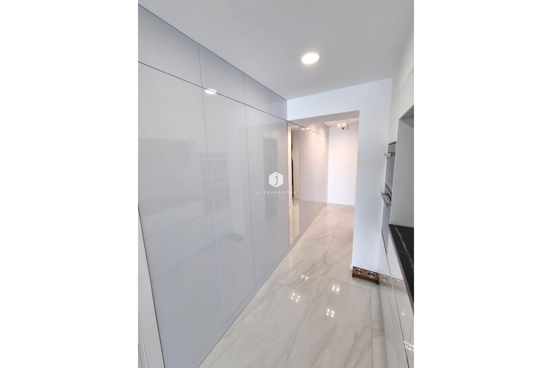 Tweedehands - Appartement / flat -
Torrevieja - Centro