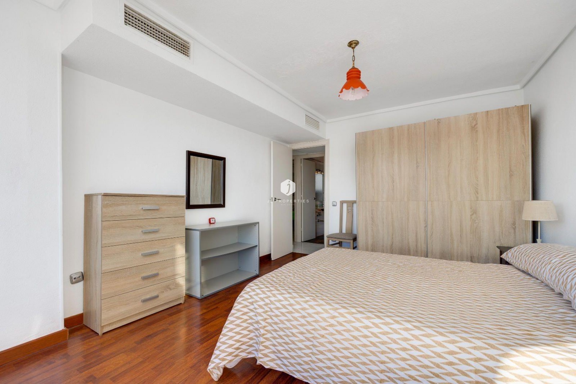 Tweedehands - Appartement / flat -
Torrevieja - Centro