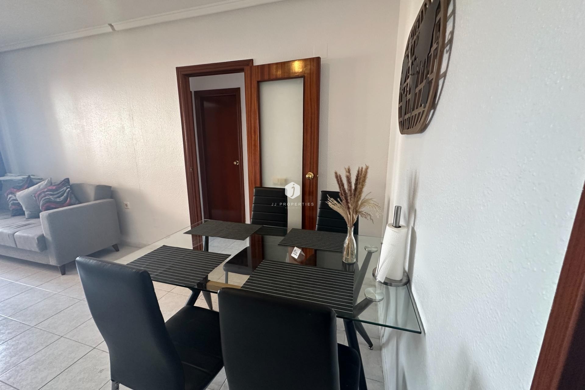 Tweedehands - Appartement / flat -
Torrevieja - Centro