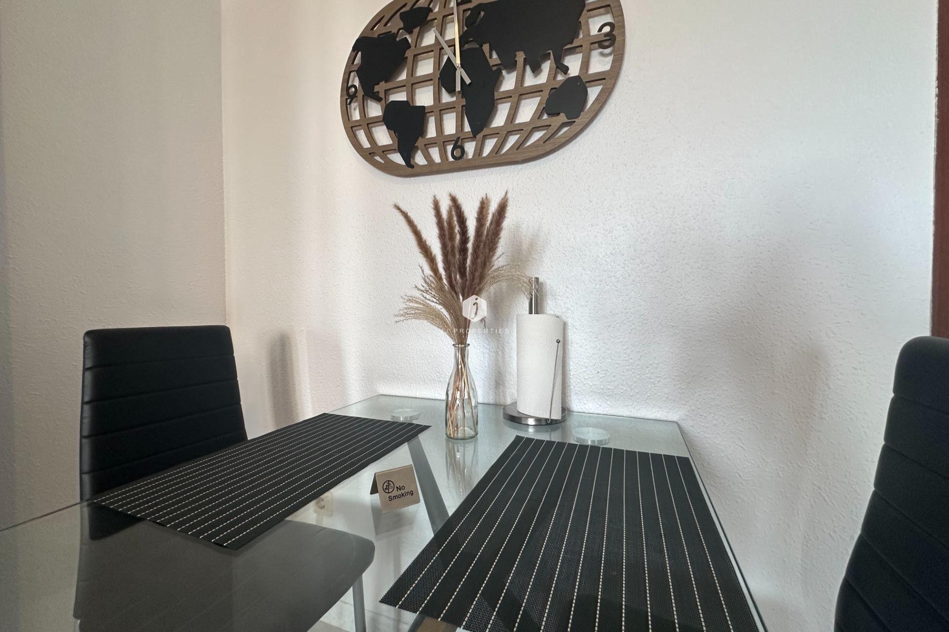 Tweedehands - Appartement / flat -
Torrevieja - Centro