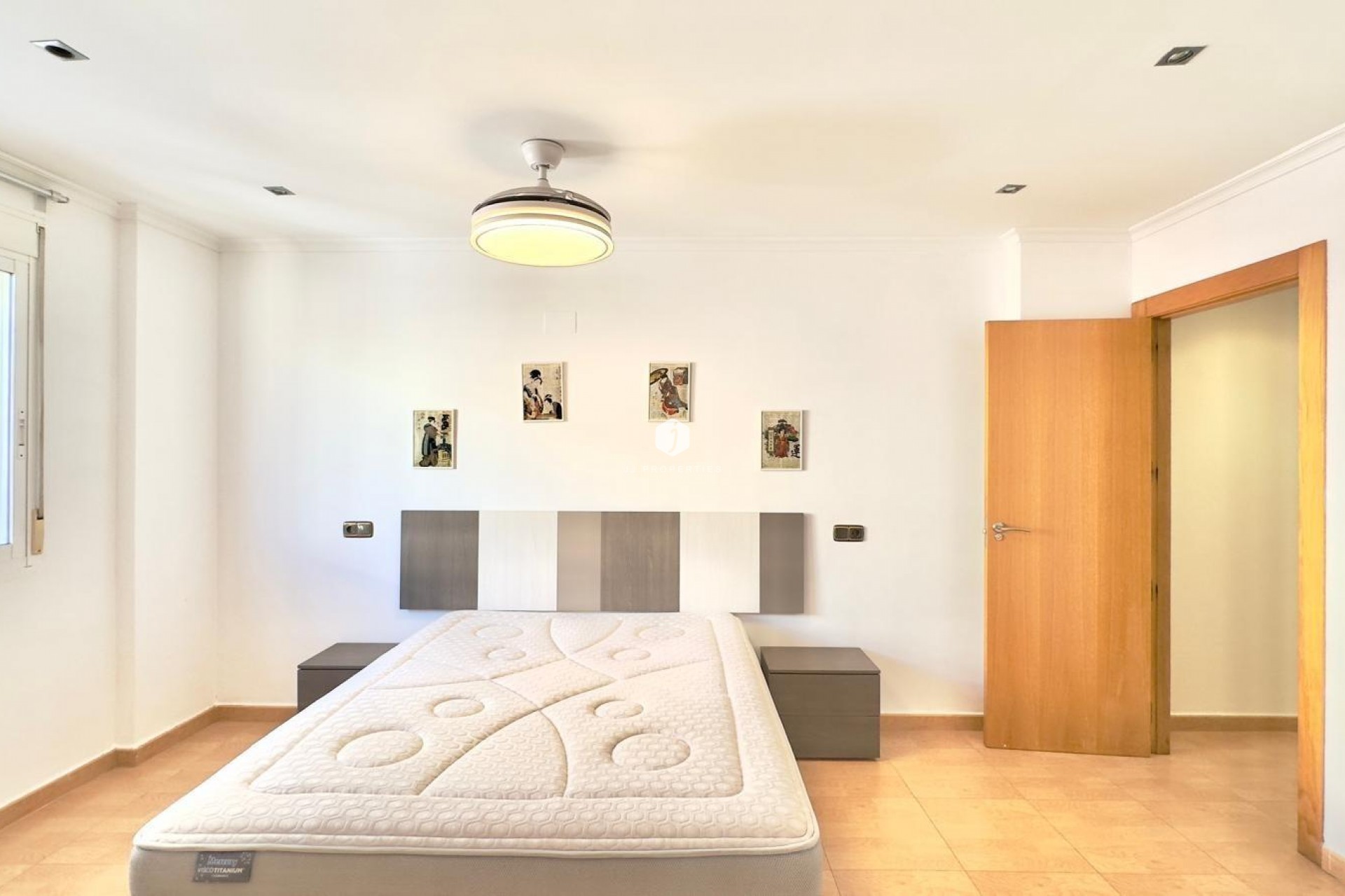 Tweedehands - Appartement / flat -
Torrevieja - Centro