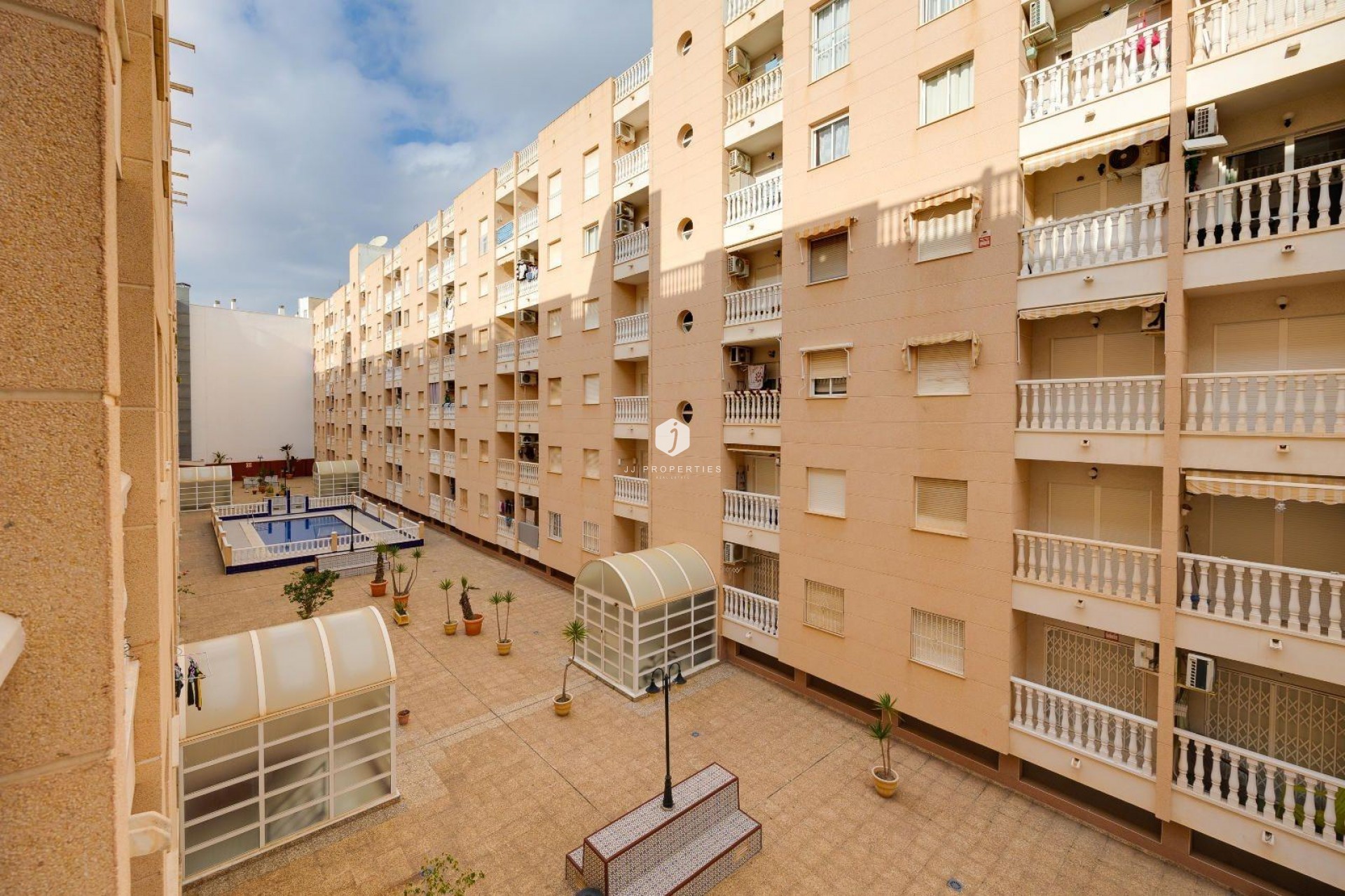 Tweedehands - Appartement / flat -
Torrevieja - Centro