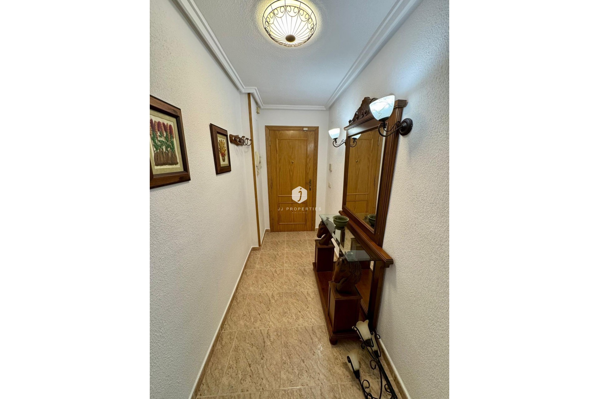 Tweedehands - Appartement / flat -
Torrevieja - Centro