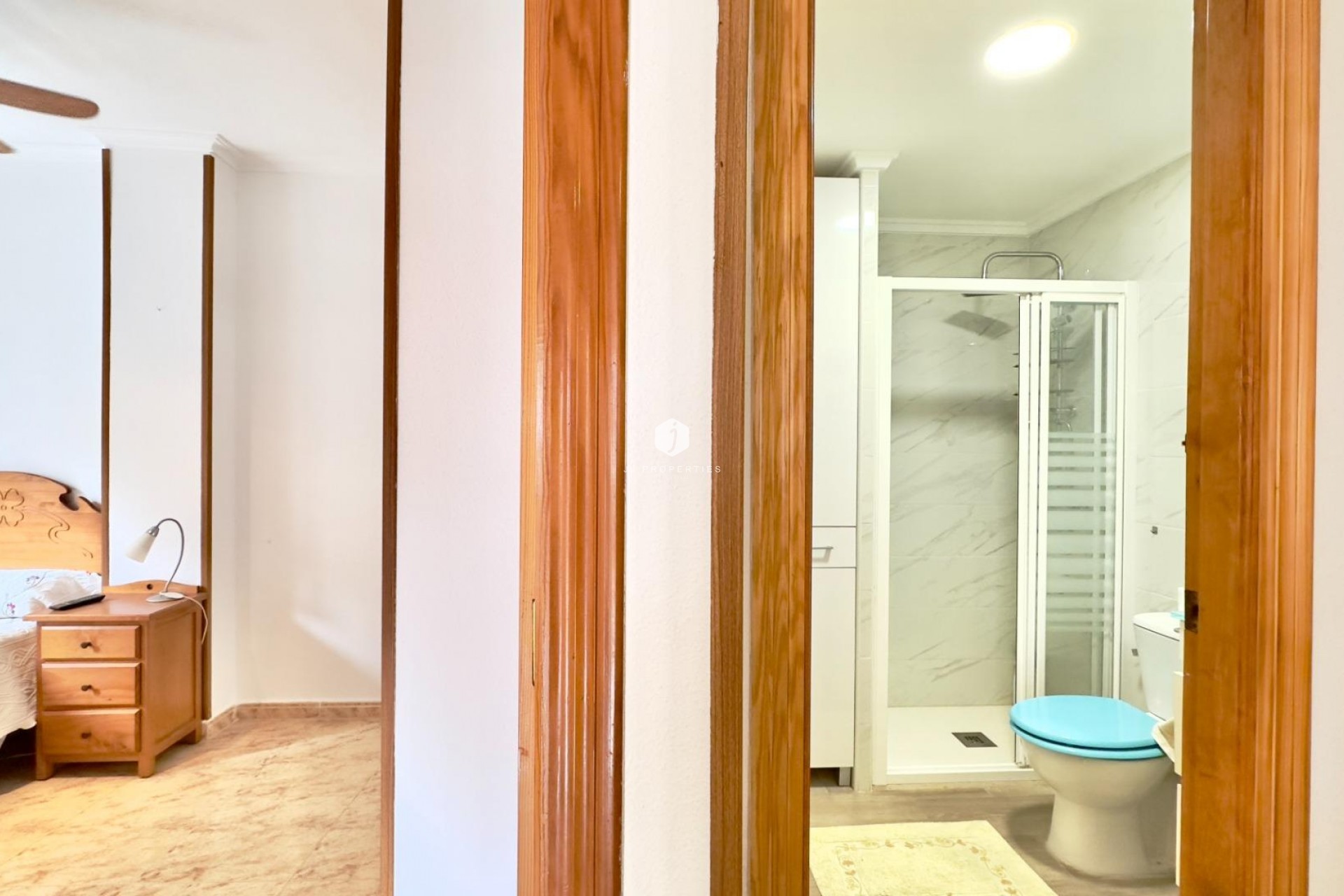 Tweedehands - Appartement / flat -
Torrevieja - Centro