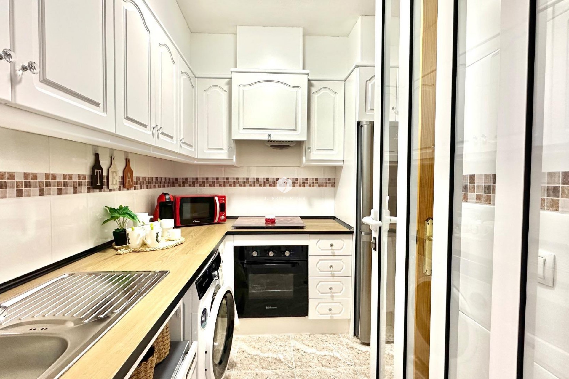 Tweedehands - Appartement / flat -
Torrevieja - Centro