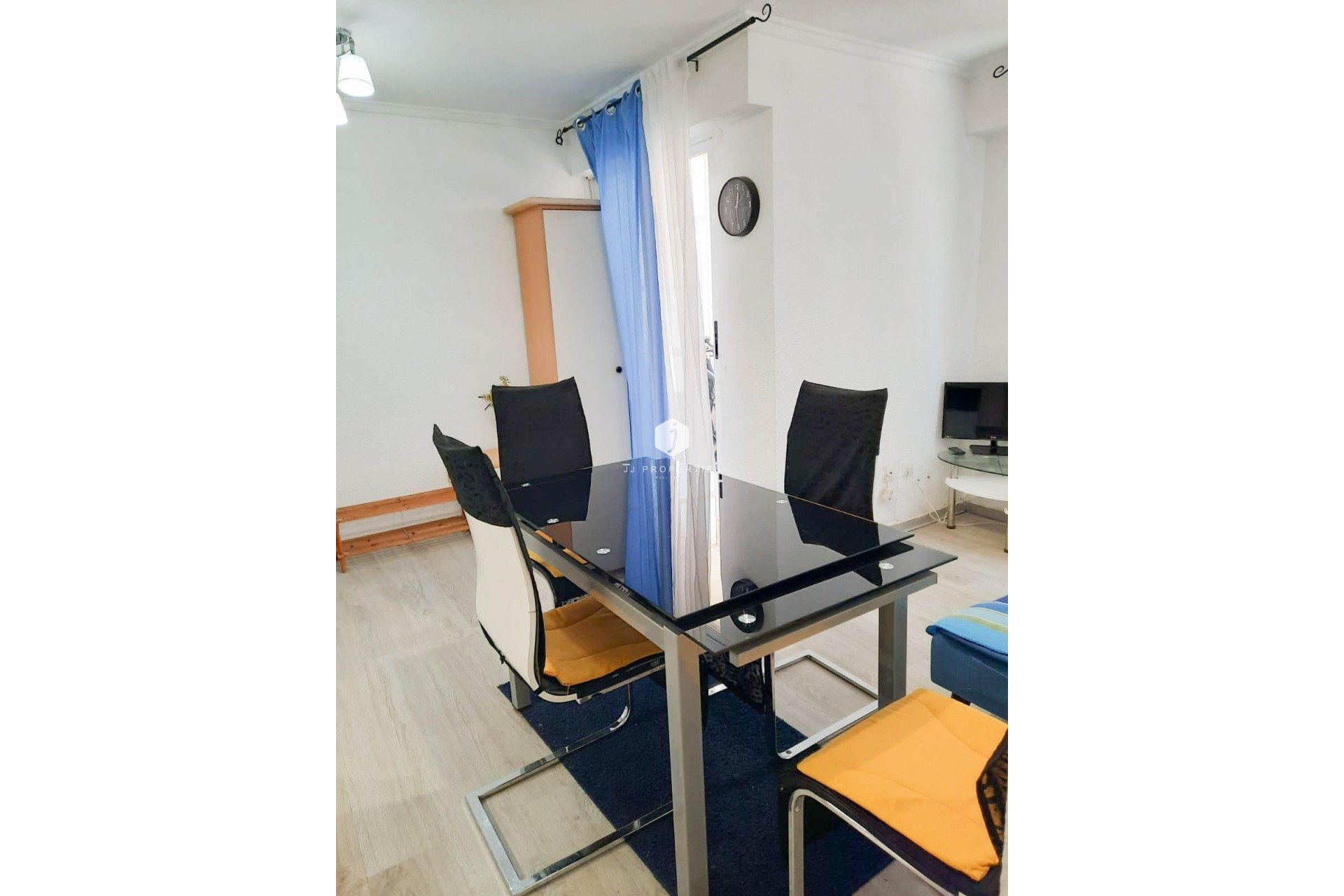 Tweedehands - Appartement / flat -
Torrevieja - Centro