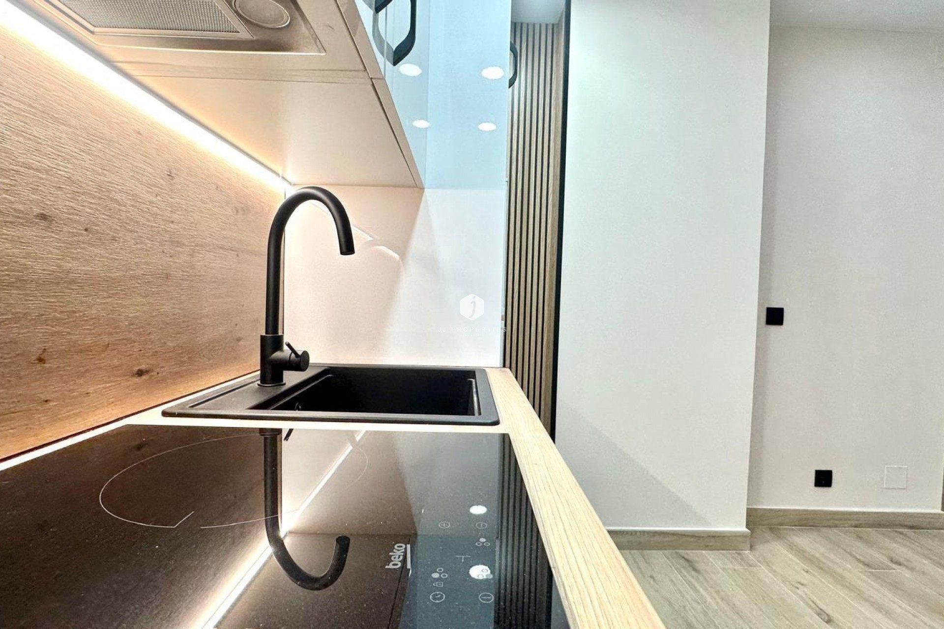 Tweedehands - Appartement / flat -
Torrevieja - Centro