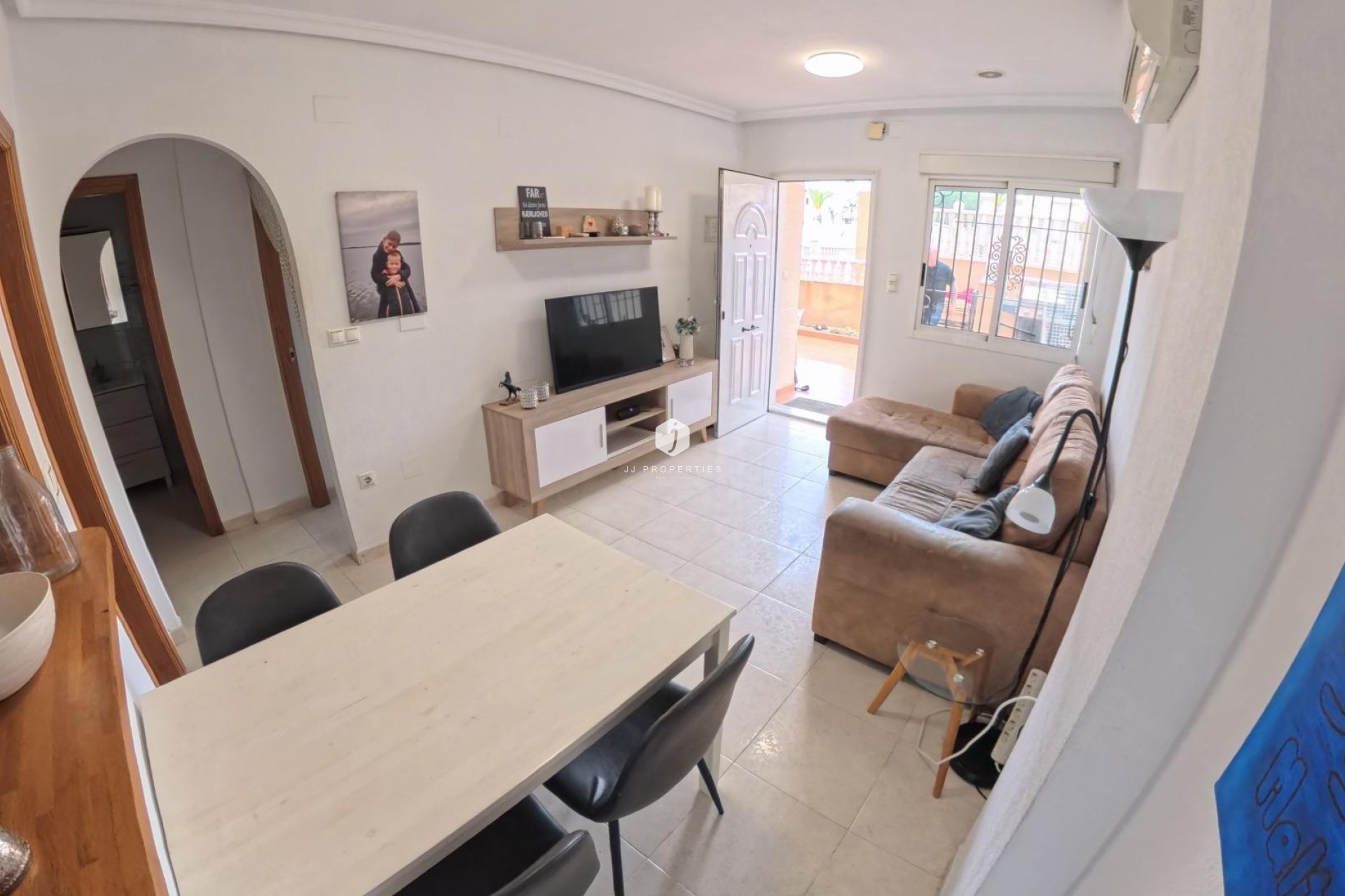 Tweedehands - Appartement / flat -
Torrevieja - Centro