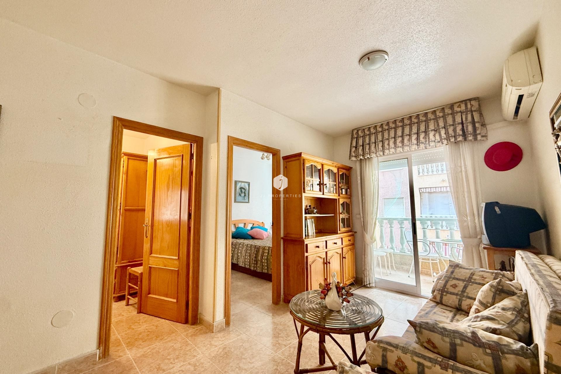 Tweedehands - Appartement / flat -
Torrevieja - Centro