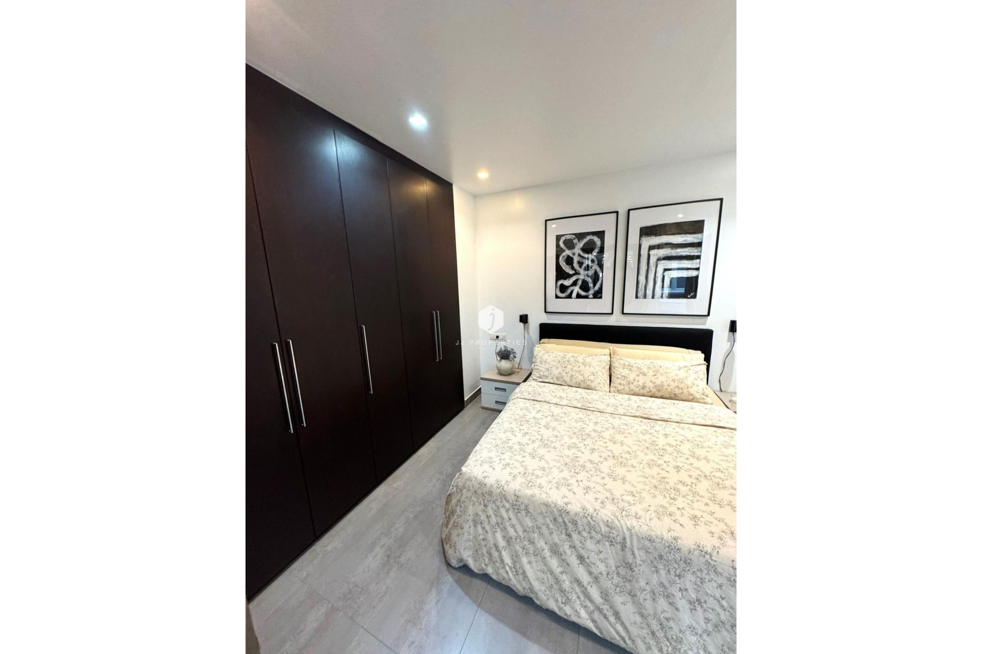 Tweedehands - Appartement / flat -
Torrevieja - Centro