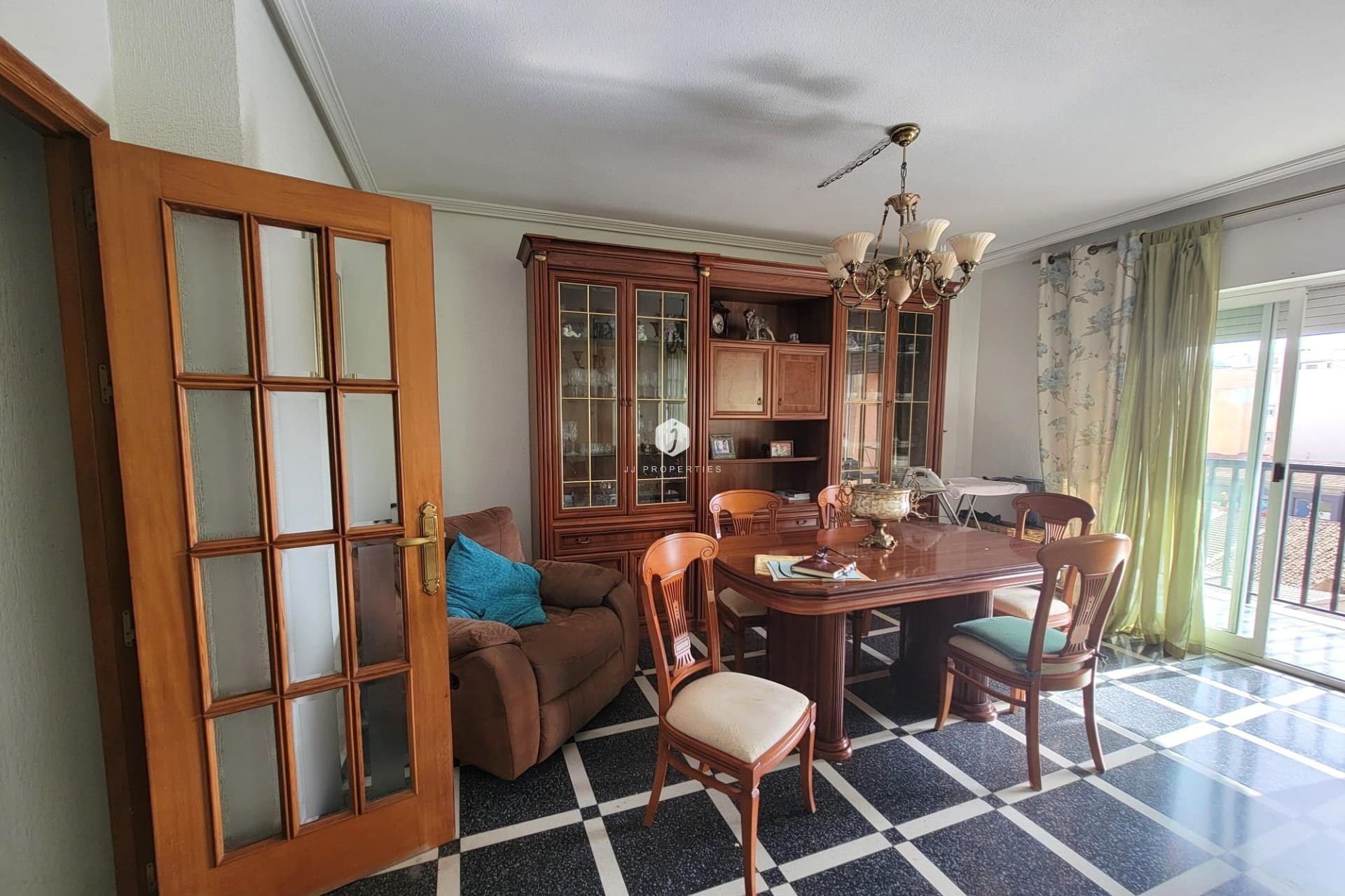 Tweedehands - Appartement / flat -
Torrevieja - Centro