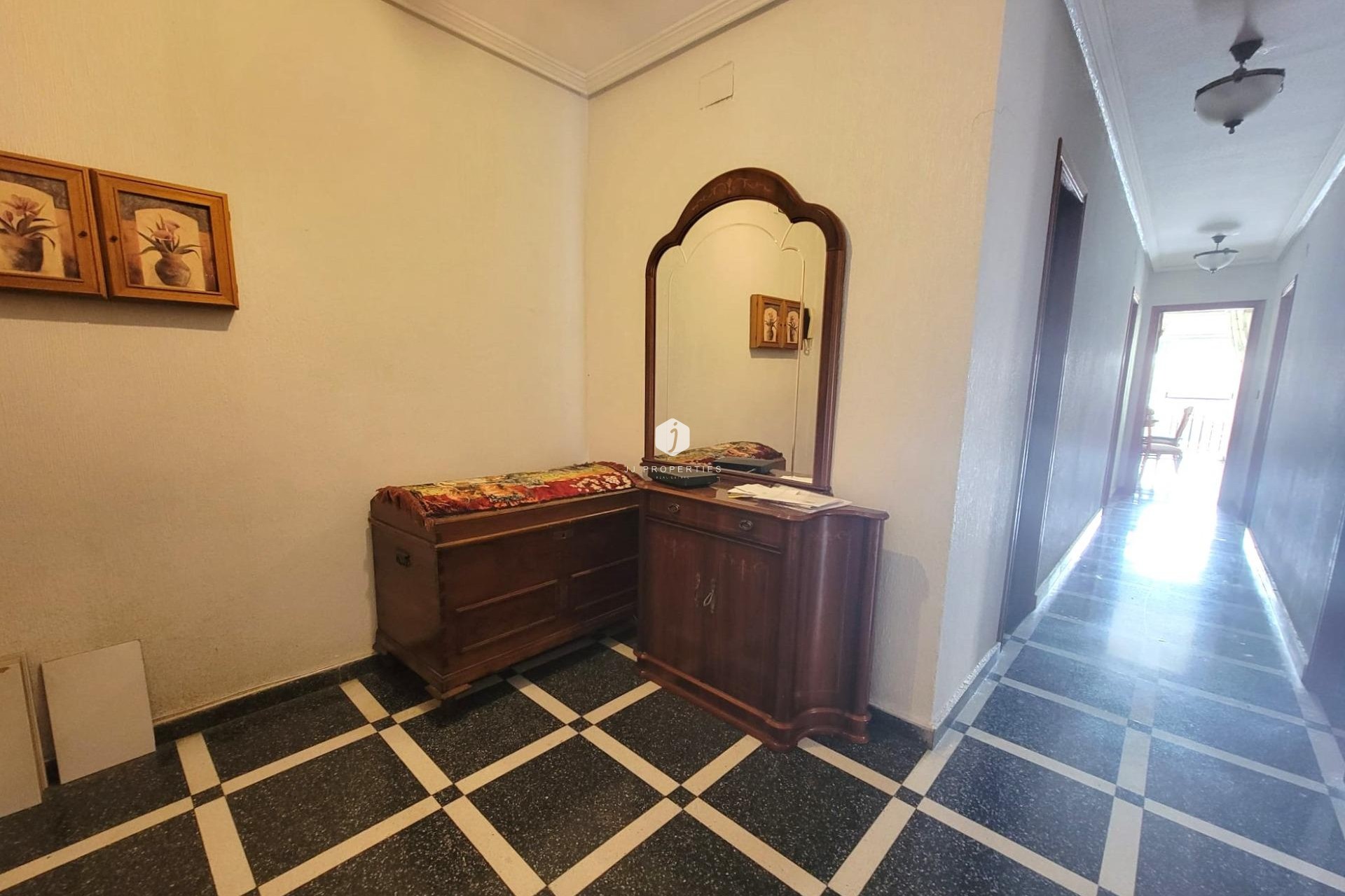 Tweedehands - Appartement / flat -
Torrevieja - Centro