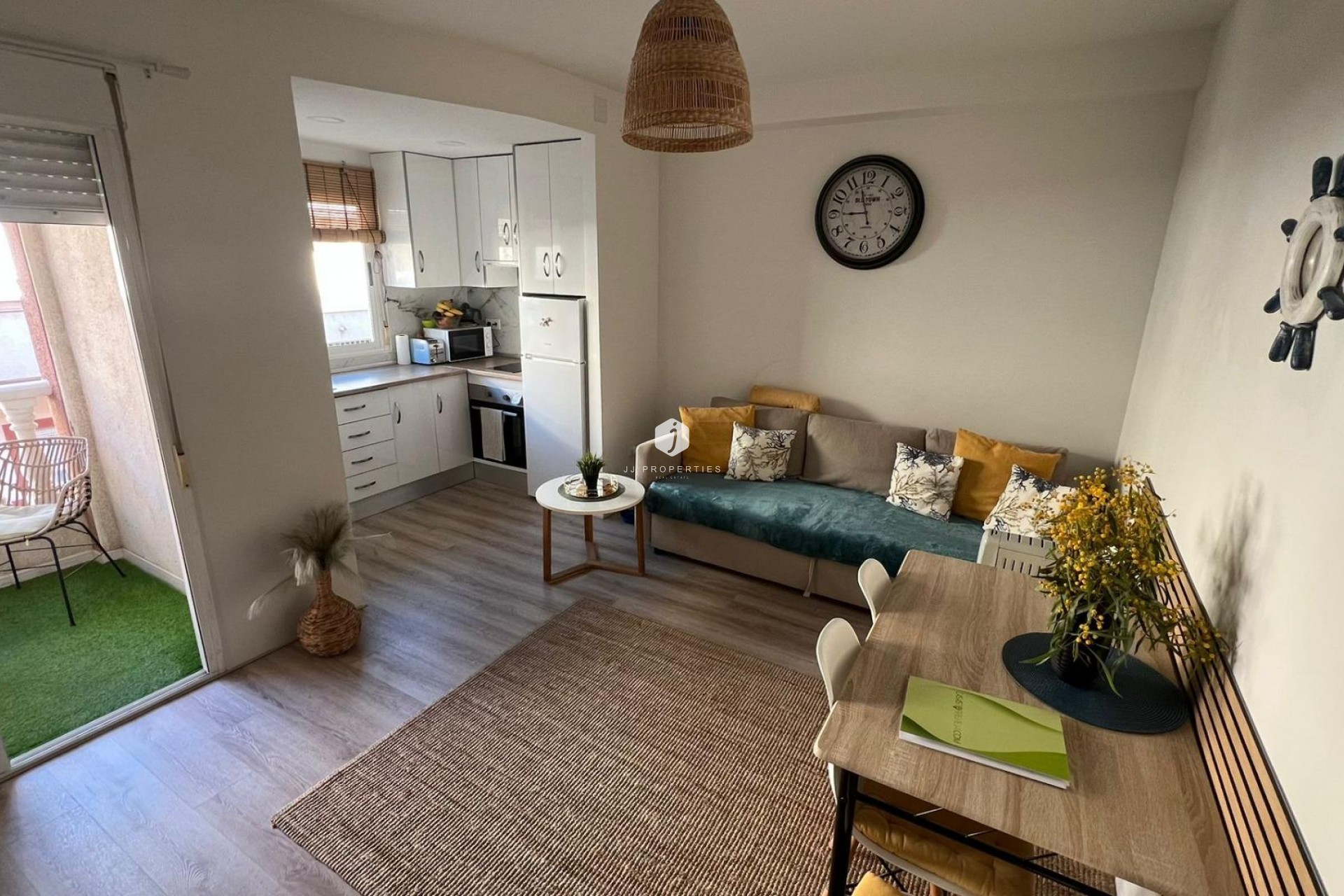 Tweedehands - Appartement / flat -
Torrevieja - Centro