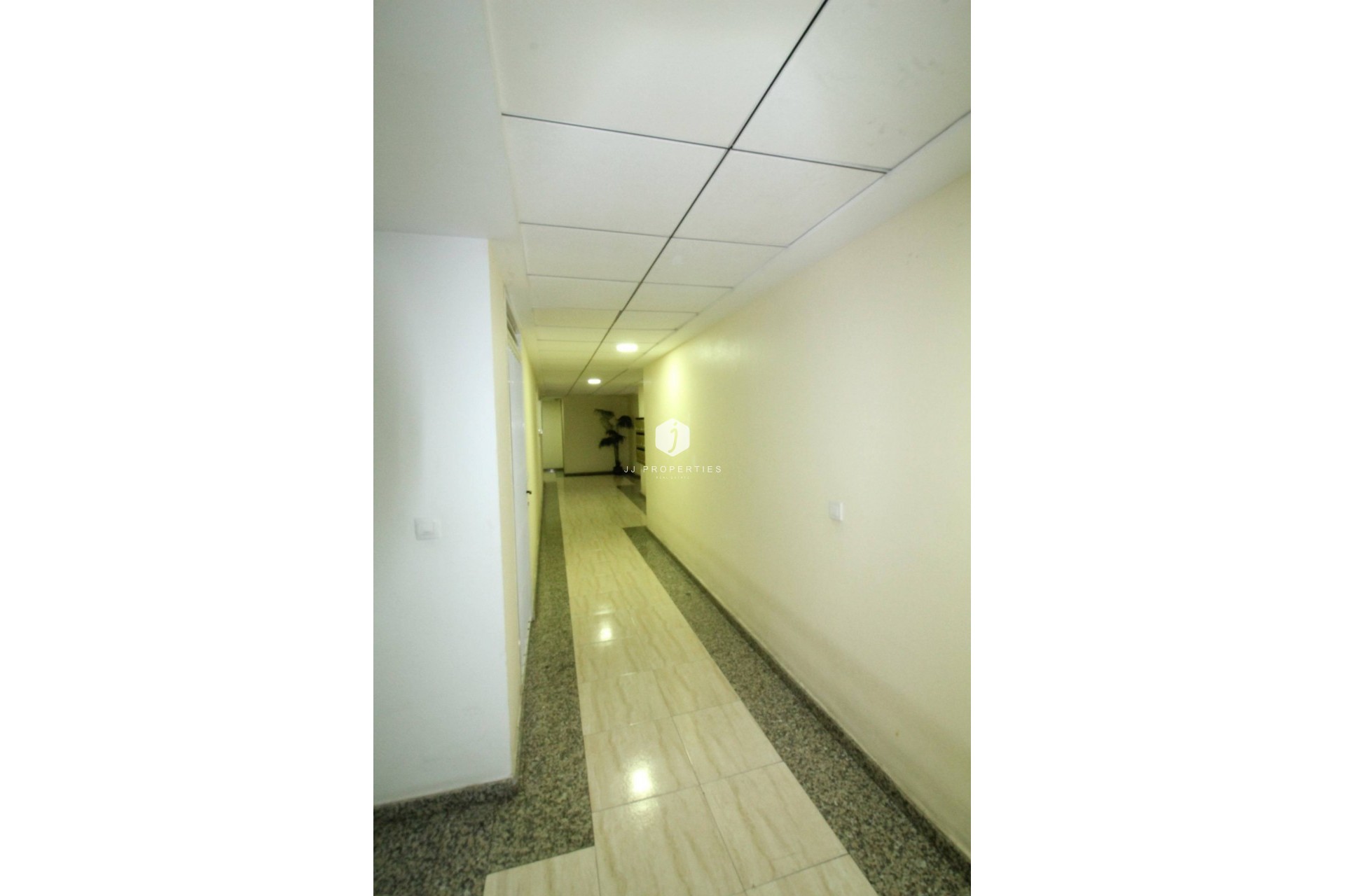 Tweedehands - Appartement / flat -
Torrevieja - Centro