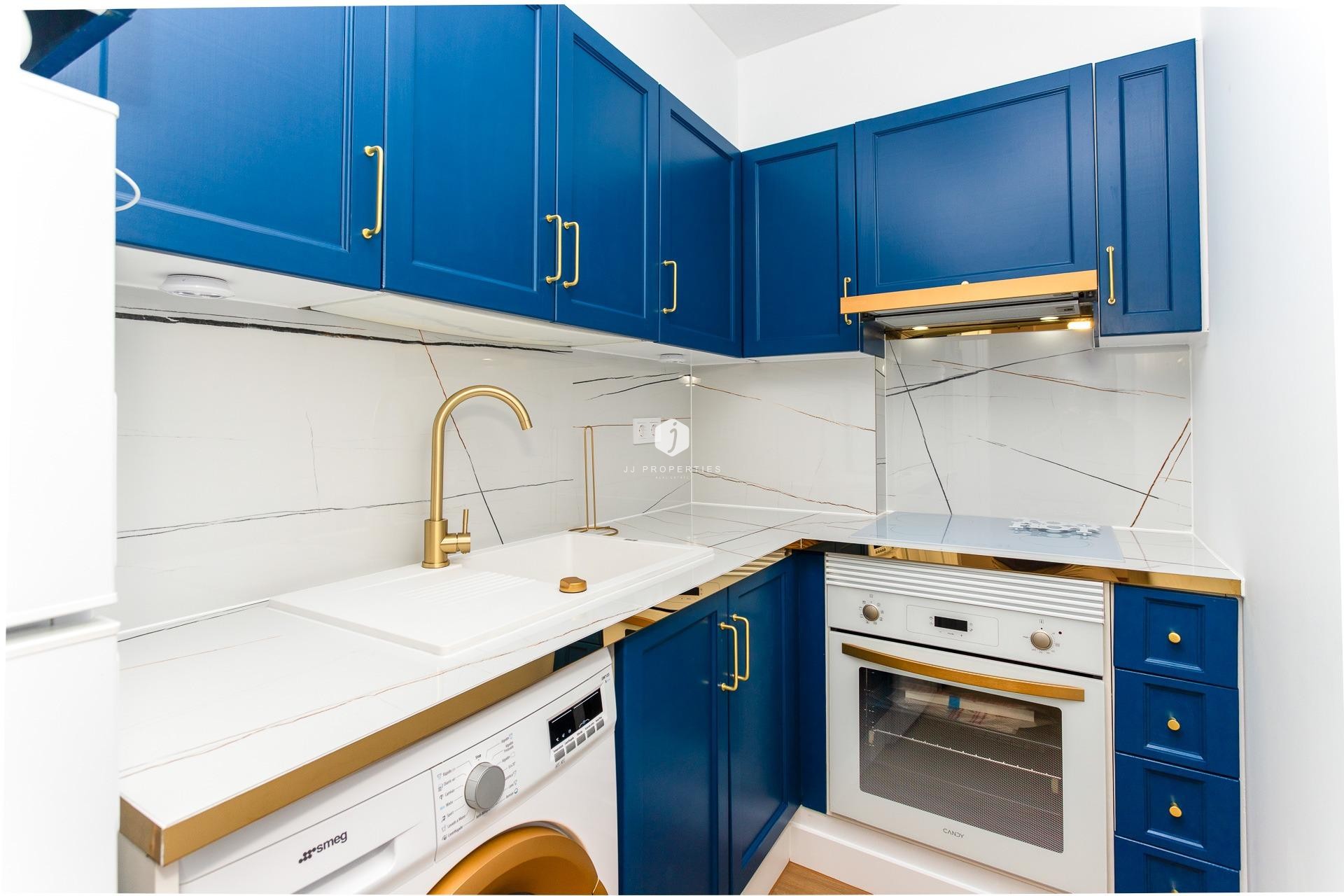 Tweedehands - Appartement / flat -
Torrevieja - Centro