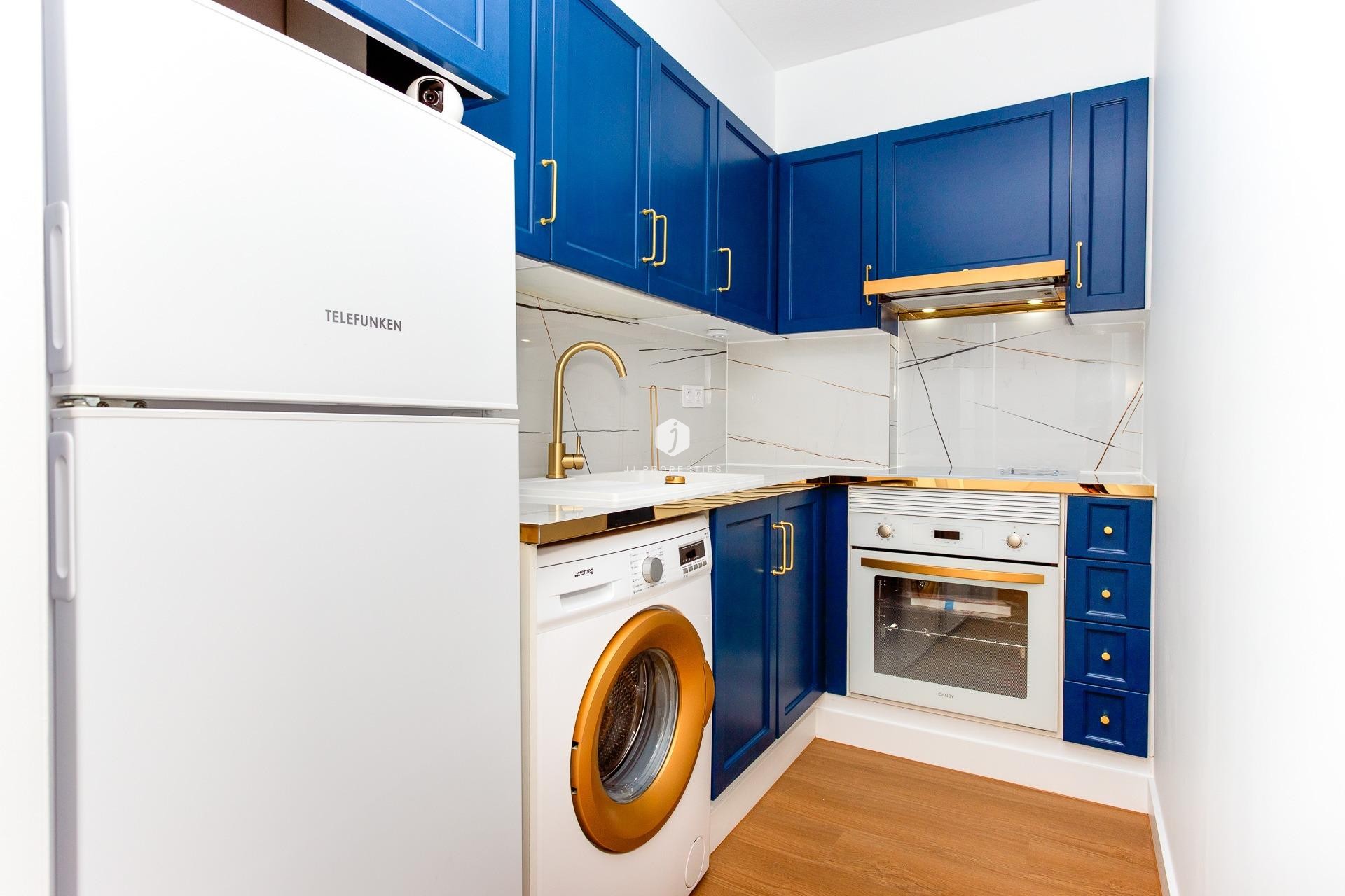 Tweedehands - Appartement / flat -
Torrevieja - Centro