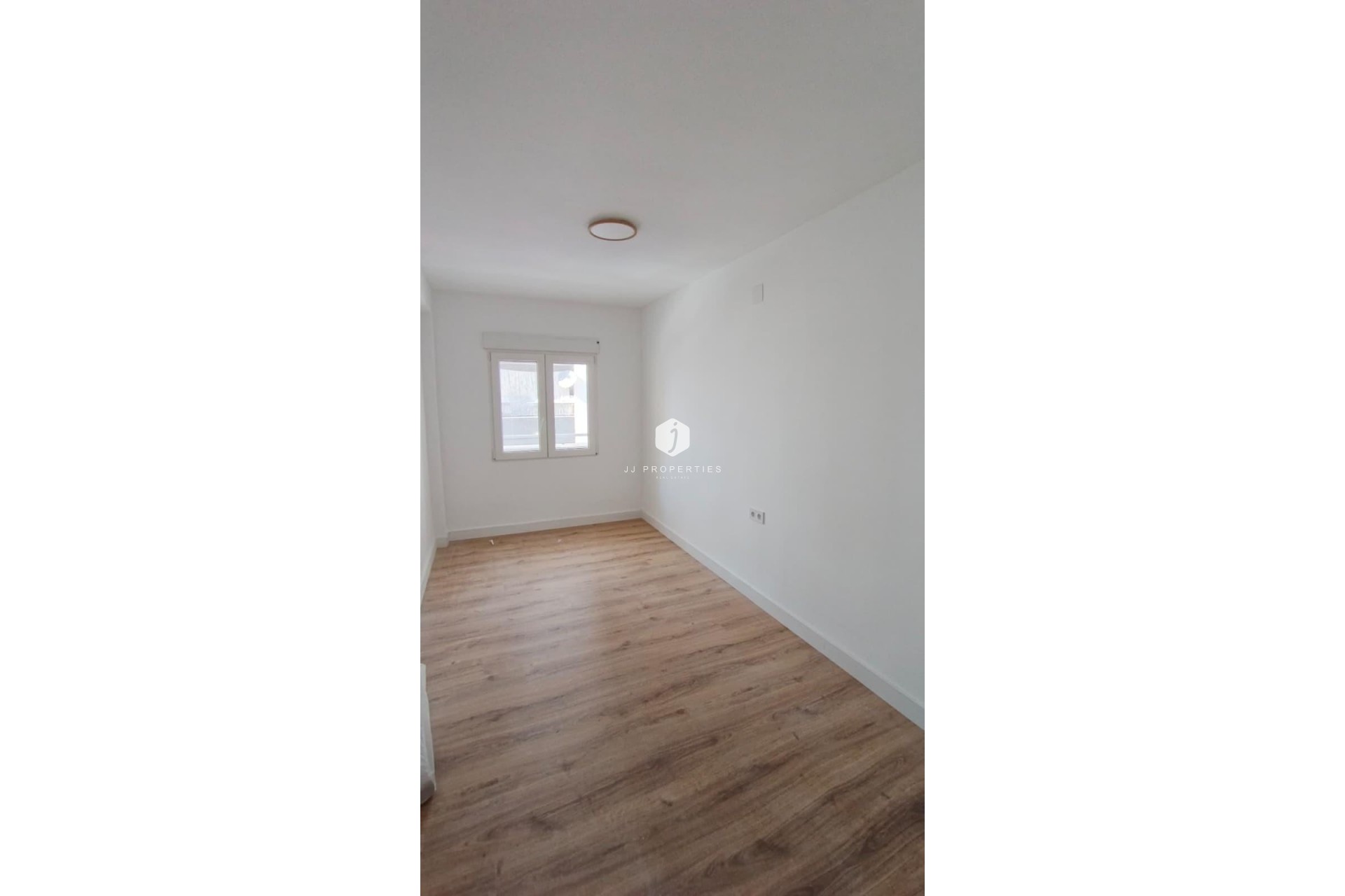 Tweedehands - Appartement / flat -
Torrevieja - Centro