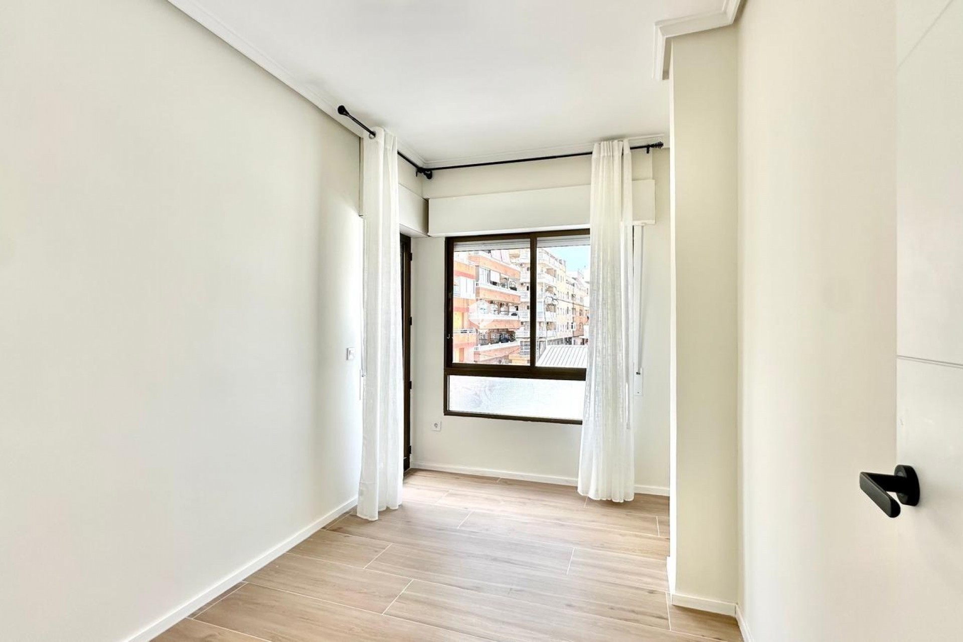 Tweedehands - Appartement / flat -
Torrevieja - Centro
