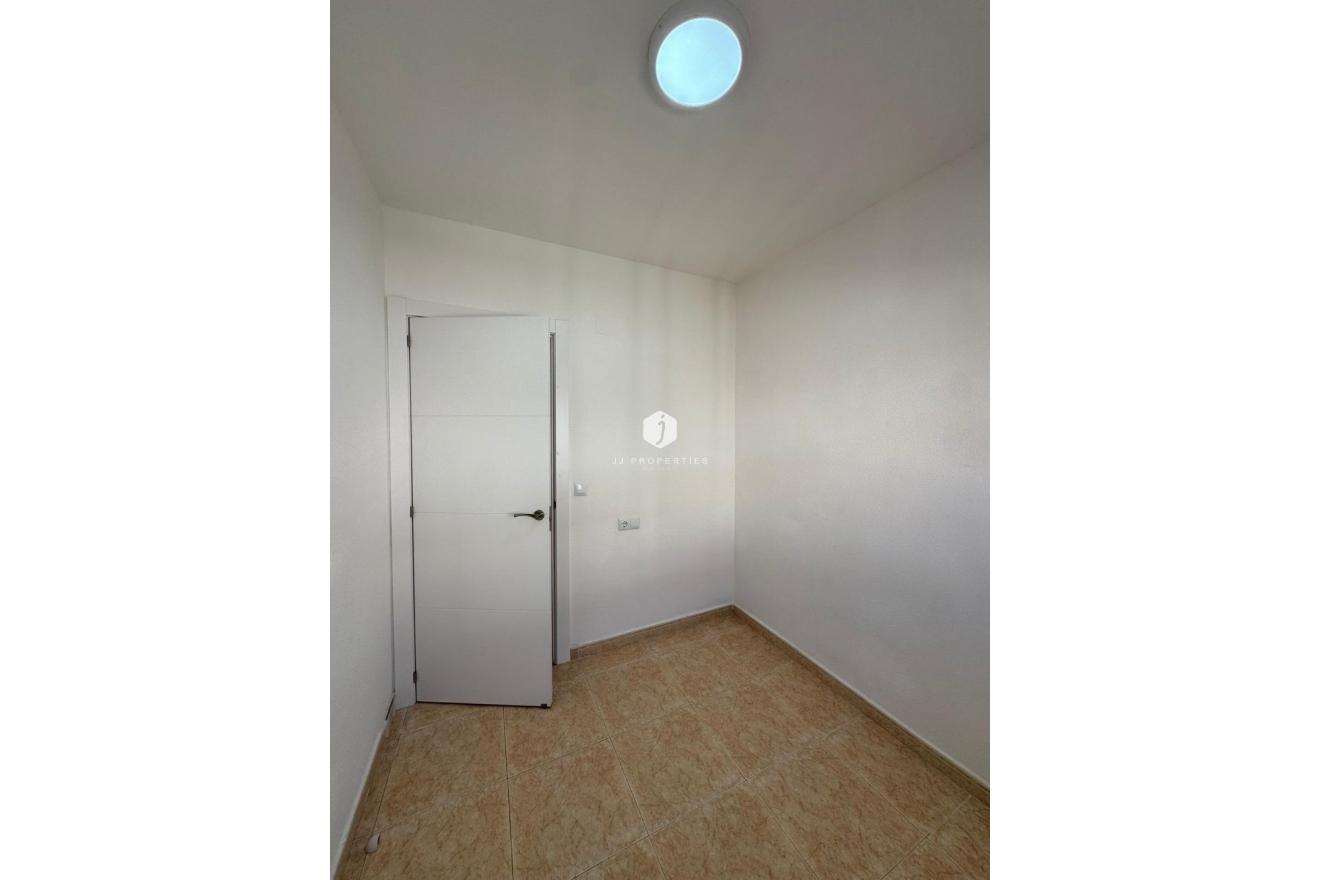 Tweedehands - Appartement / flat -
Torrevieja - Centro