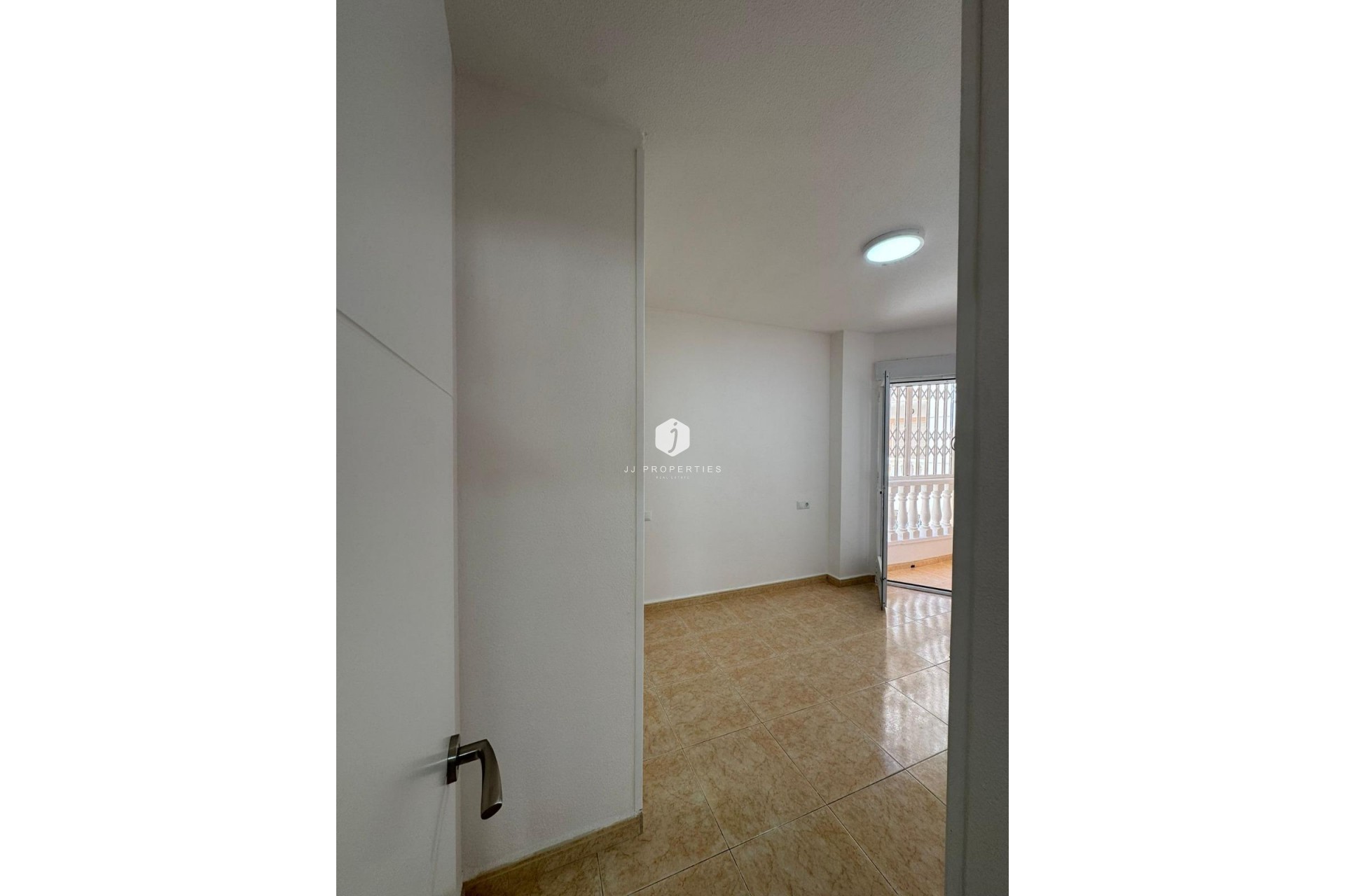Tweedehands - Appartement / flat -
Torrevieja - Centro