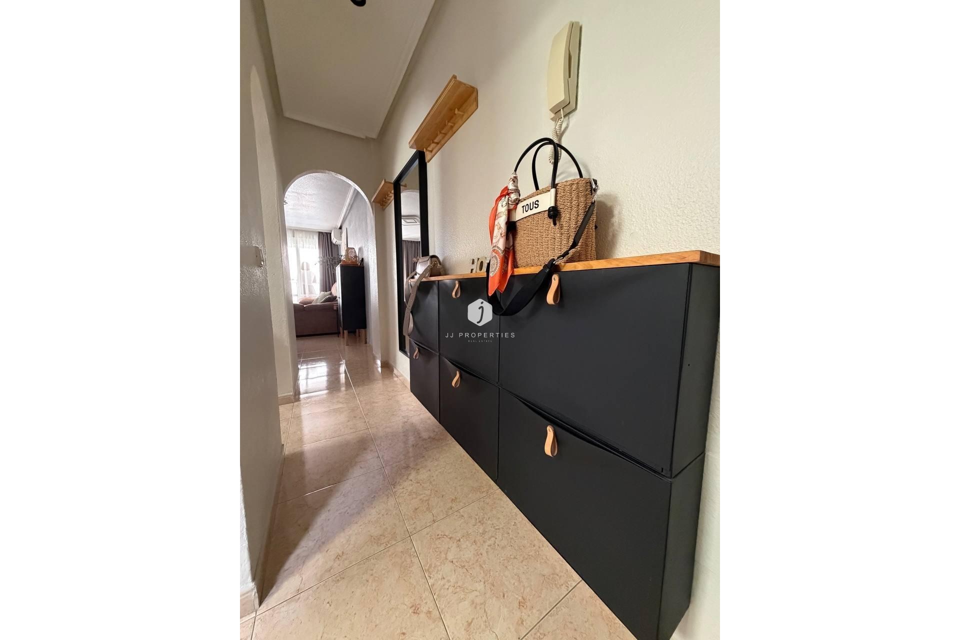 Tweedehands - Appartement / flat -
Torrevieja - Centro