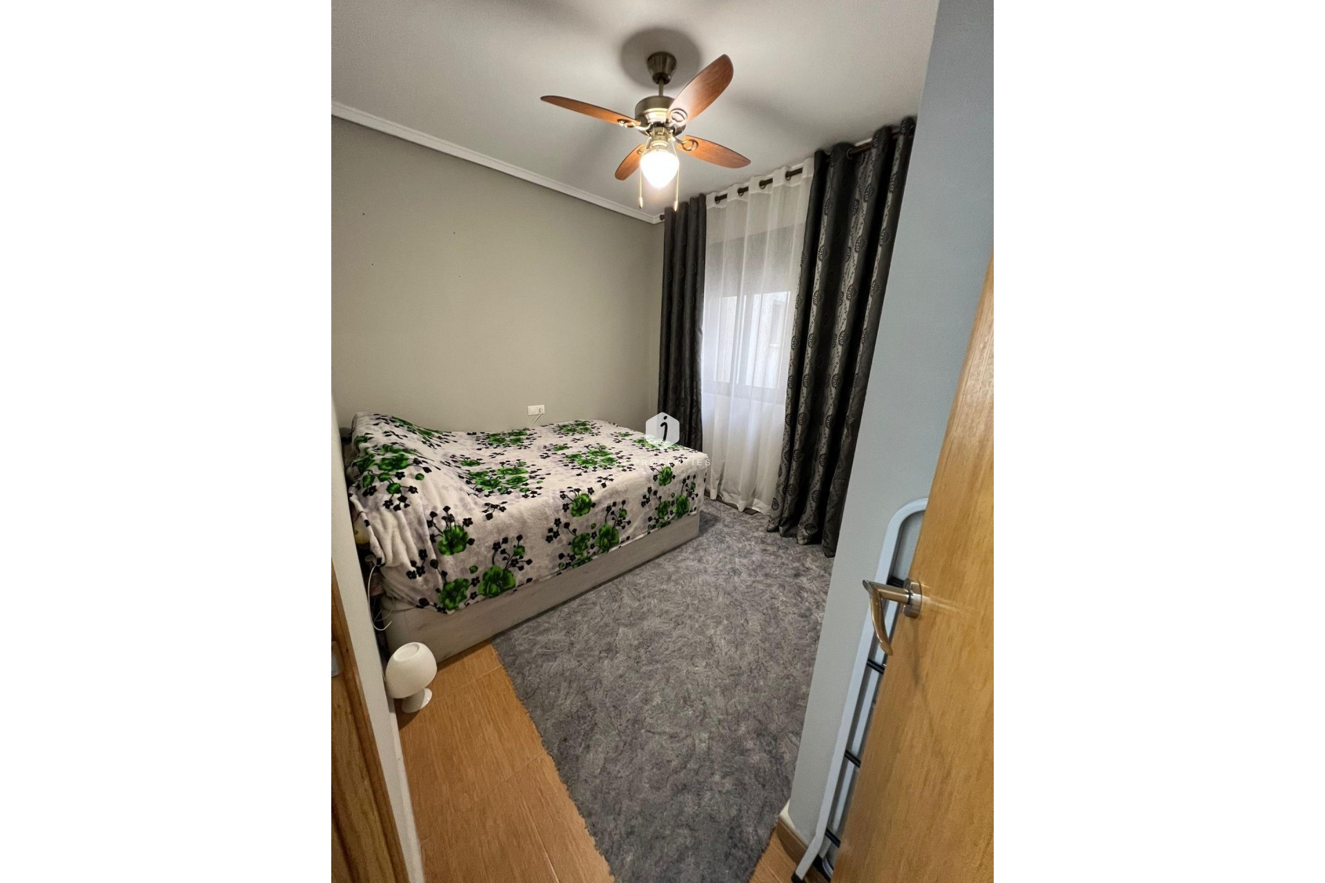 Tweedehands - Appartement / flat -
Torrevieja - Centro