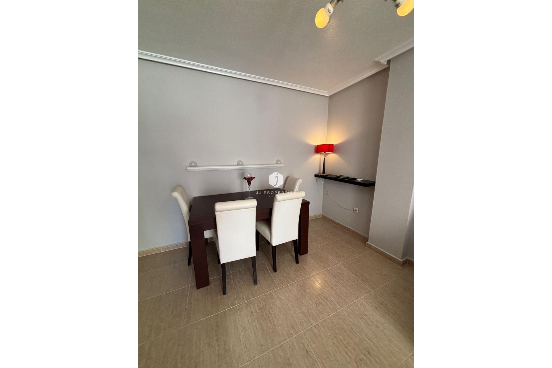 Tweedehands - Appartement / flat -
Torrevieja - Centro
