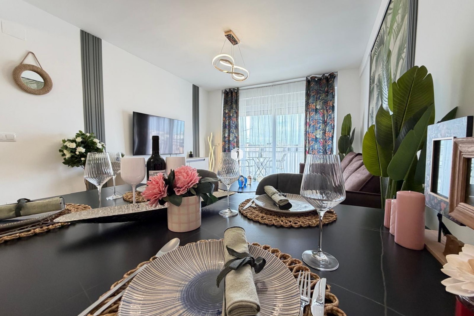 Tweedehands - Appartement / flat -
Torrevieja - Centro