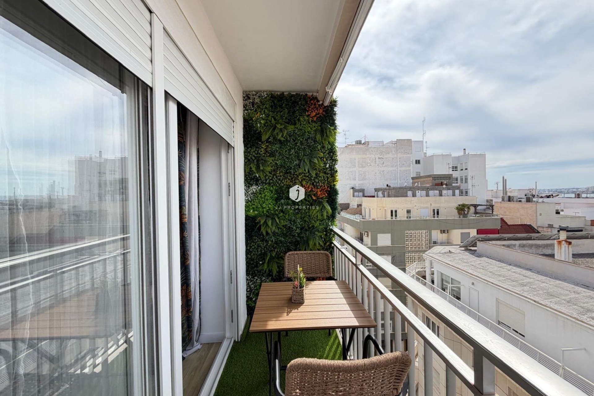 Tweedehands - Appartement / flat -
Torrevieja - Centro