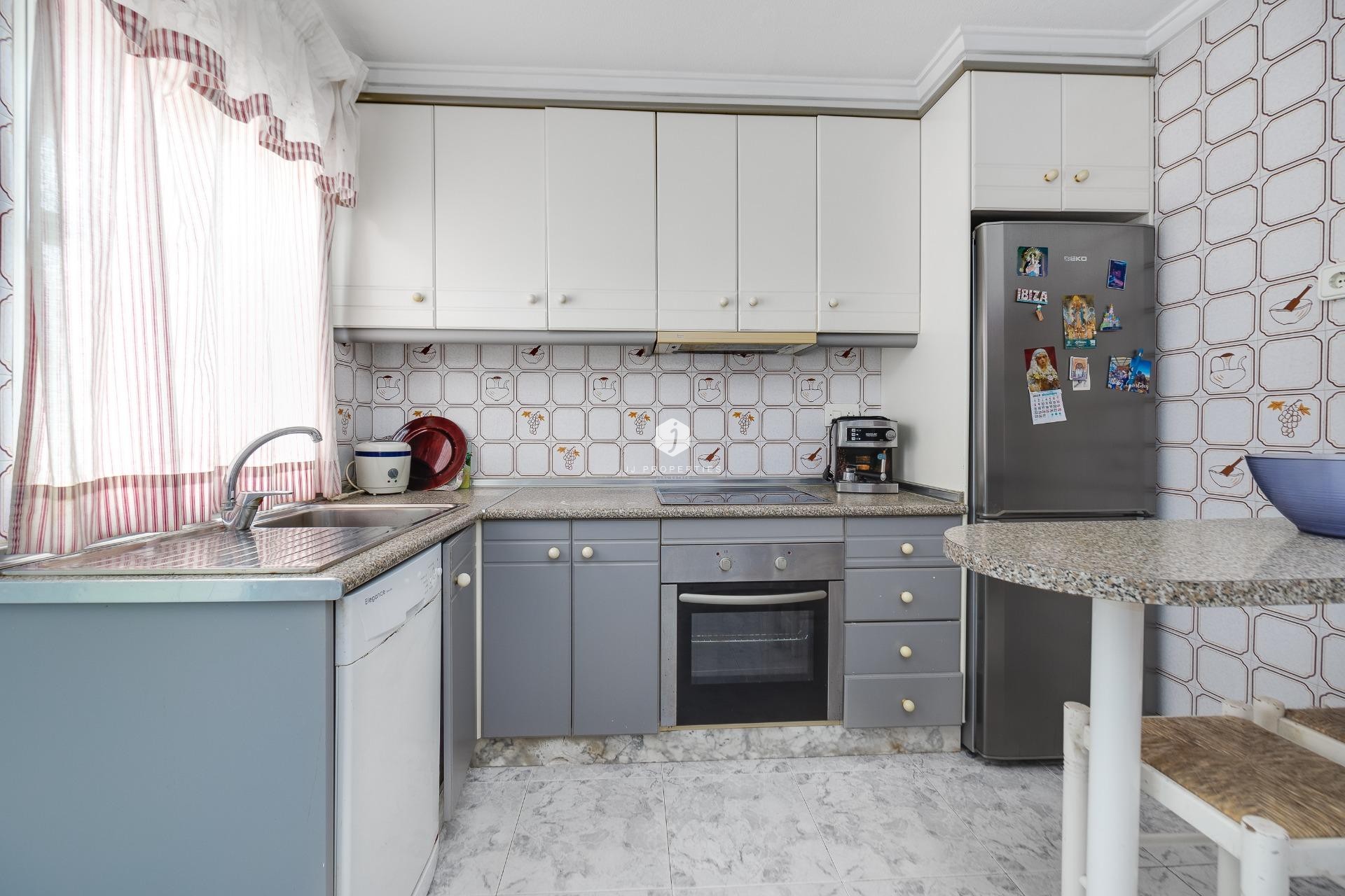 Tweedehands - Appartement / flat -
Torrevieja - Centro
