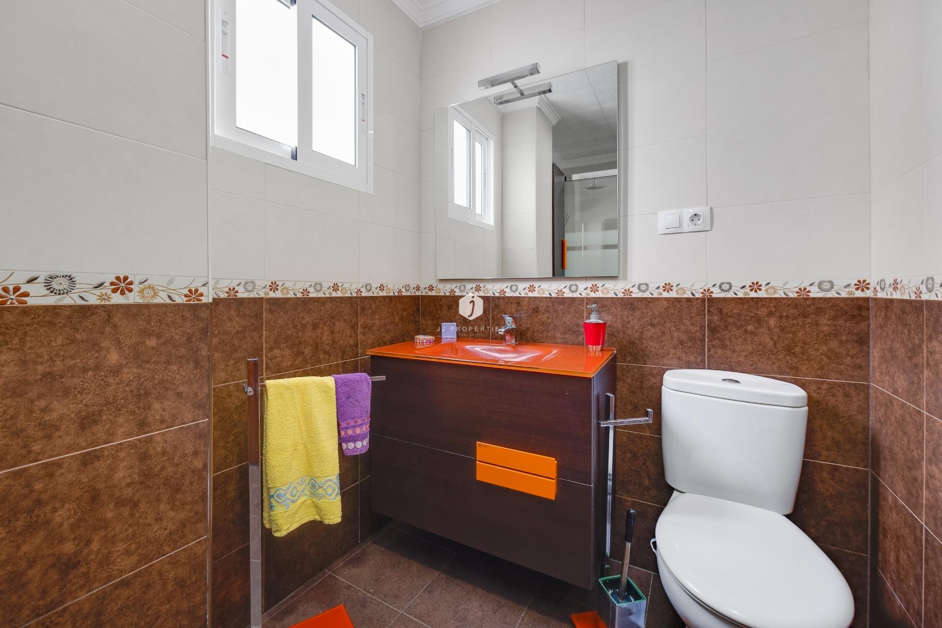 Tweedehands - Appartement / flat -
Torrevieja - Centro