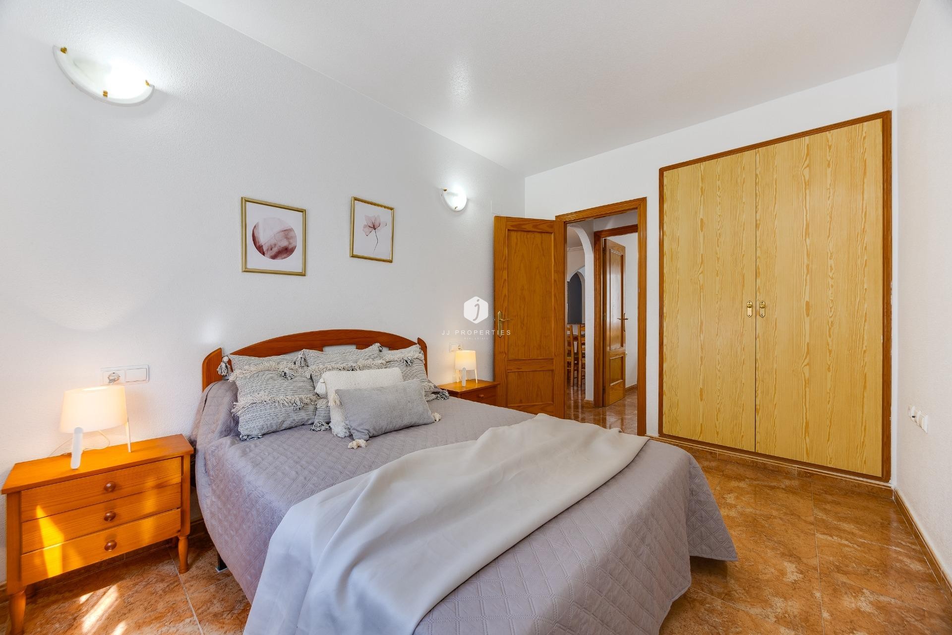 Tweedehands - Appartement / flat -
Torrevieja - Centro