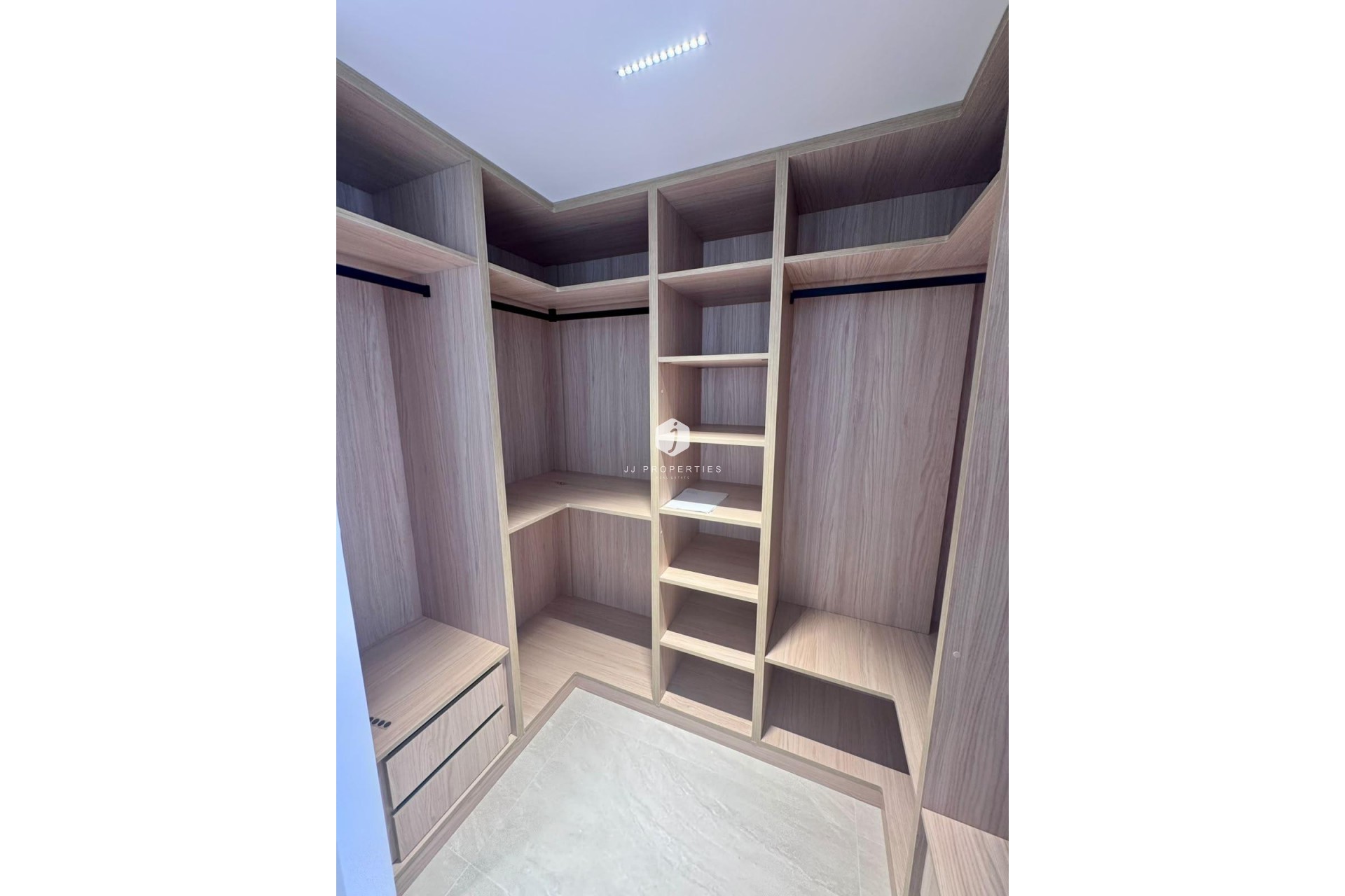 Tweedehands - Appartement / flat -
Torrevieja - Centro
