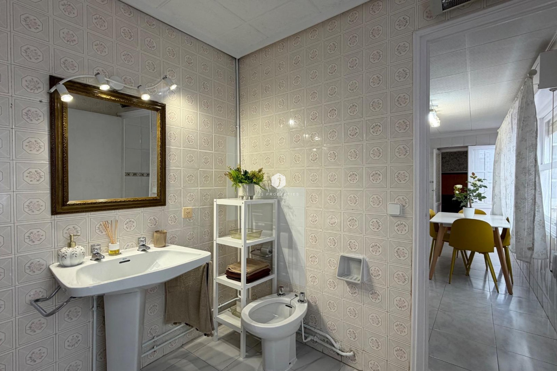 Tweedehands - Appartement / flat -
Torrevieja - Centro