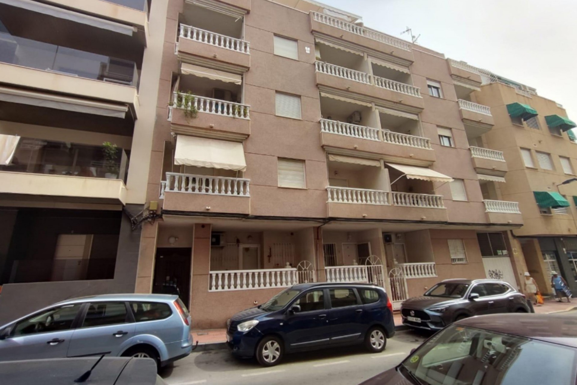 Tweedehands - Appartement / flat -
Torrevieja - Costa Blanca