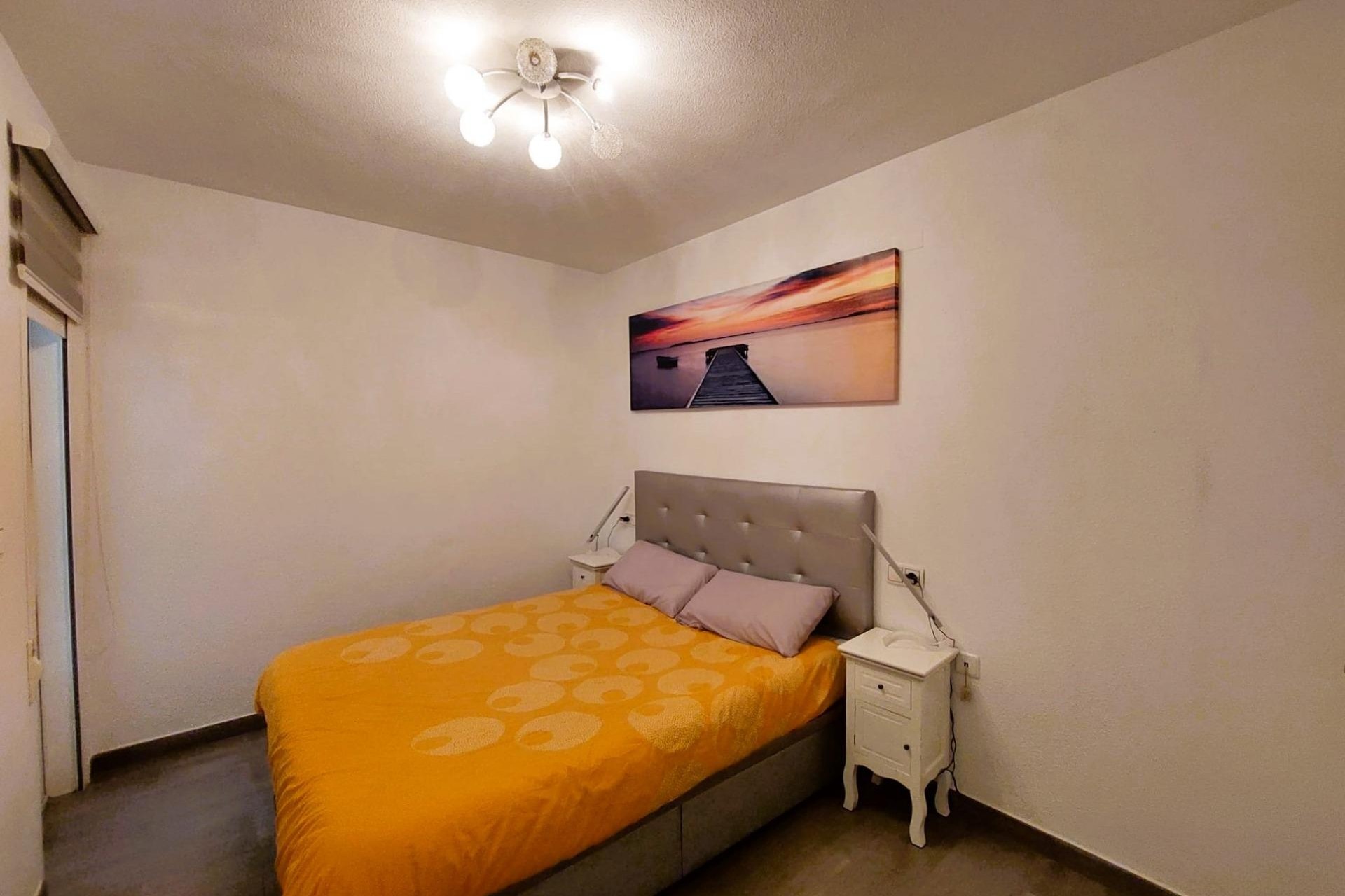 Tweedehands - Appartement / flat -
Torrevieja - Costa Blanca