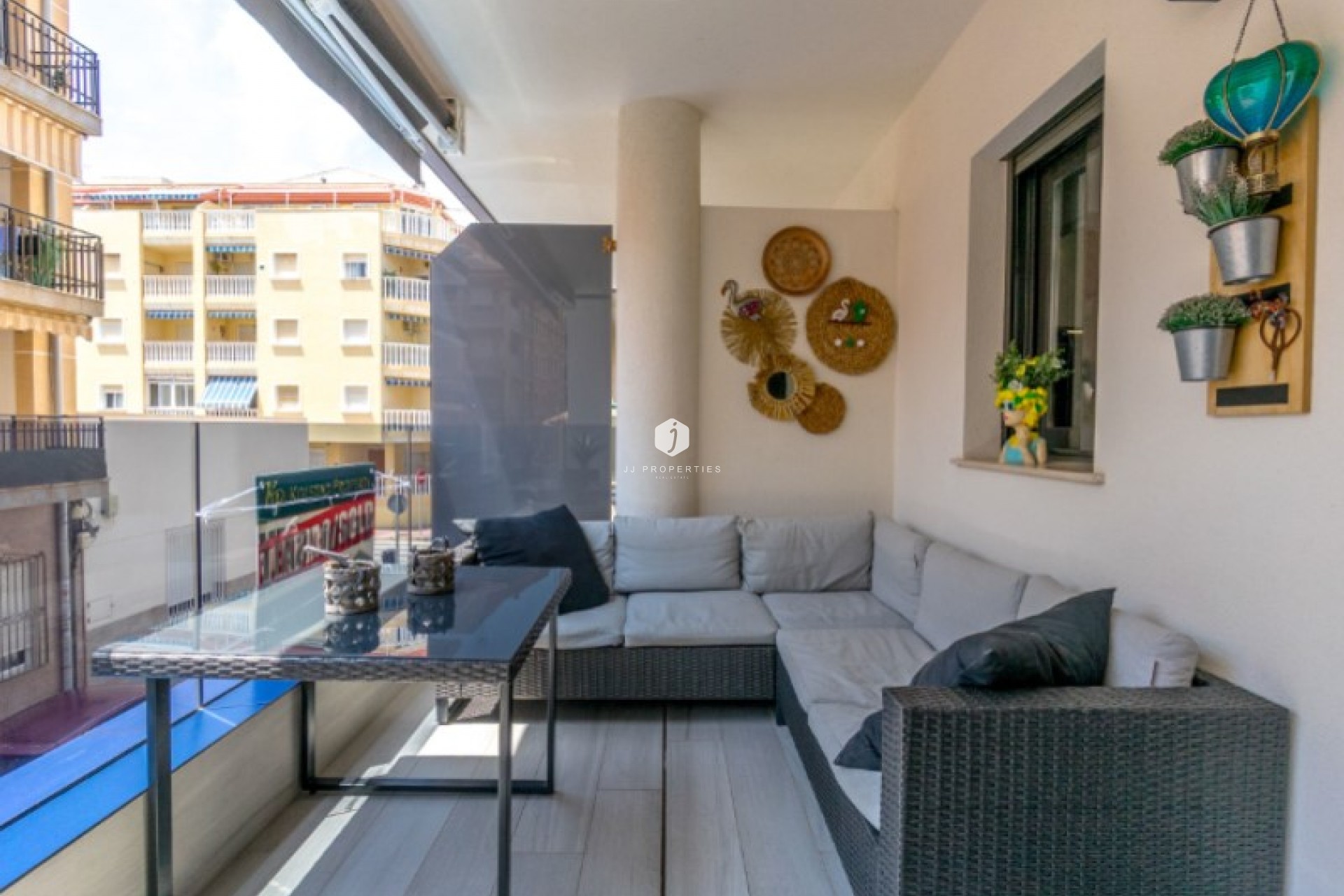 Tweedehands - Appartement / flat -
Torrevieja - Costa Blanca