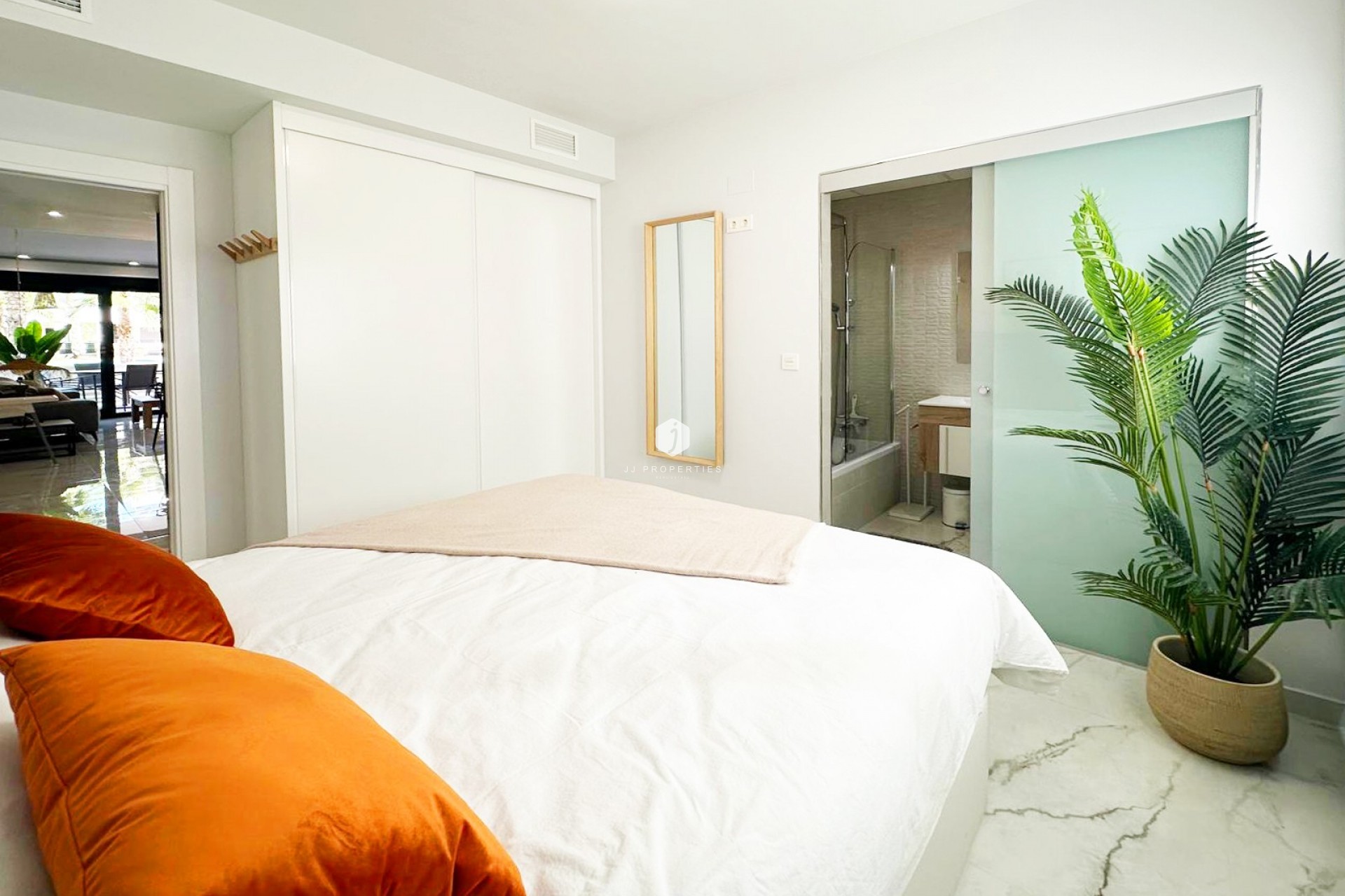 Tweedehands - Appartement / flat -
Torrevieja - Costa Blanca