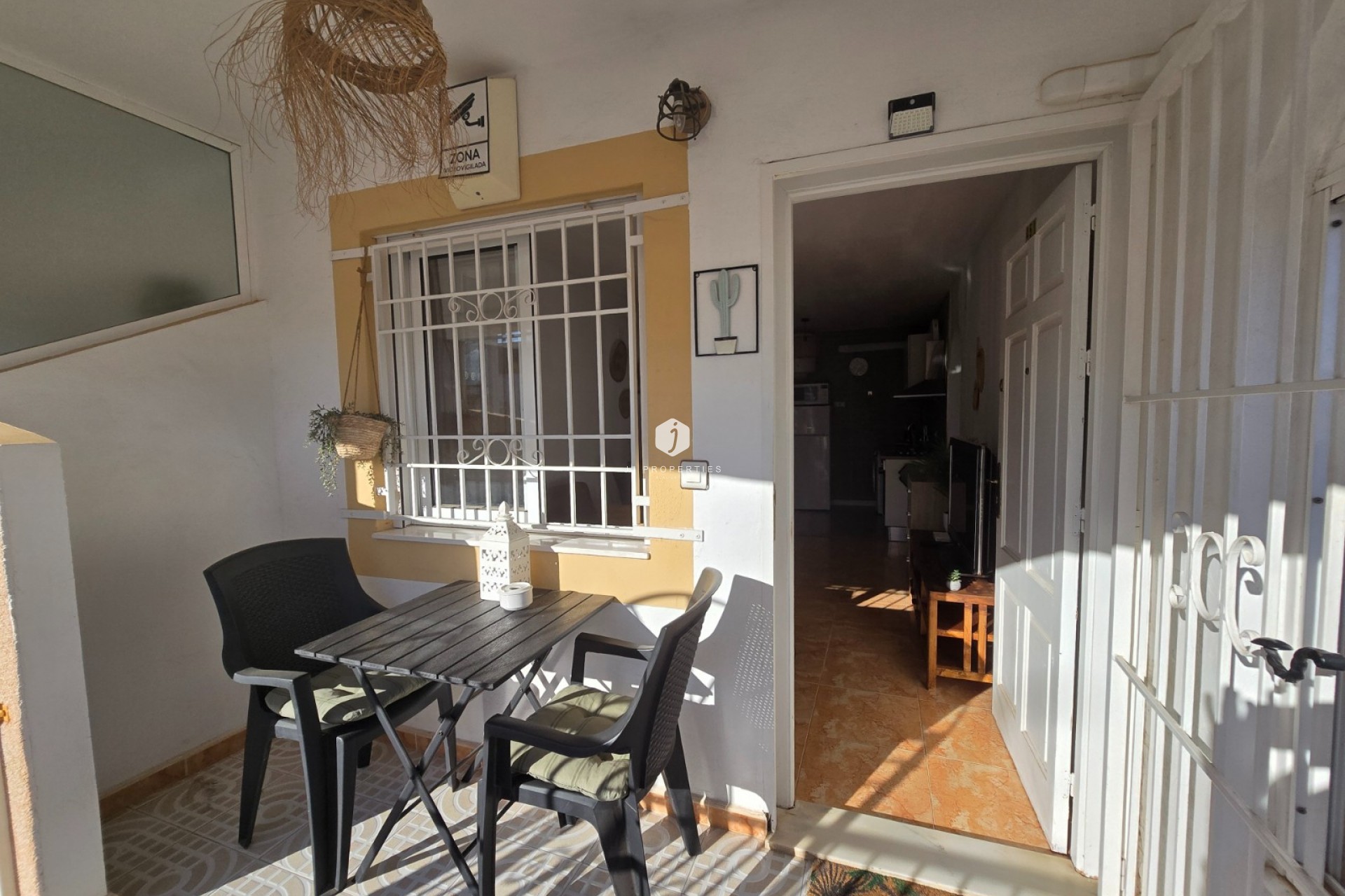 Tweedehands - Appartement / flat -
Torrevieja - Costa Blanca