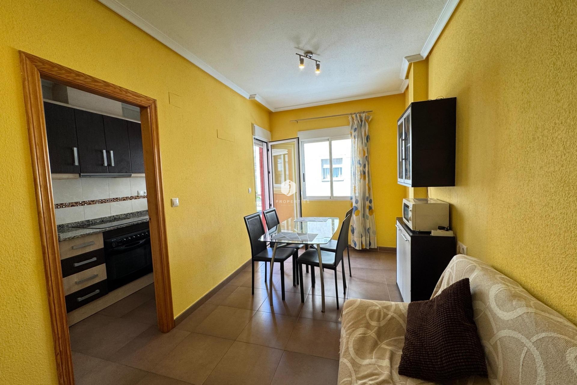 Tweedehands - Appartement / flat -
Torrevieja - Costa Blanca