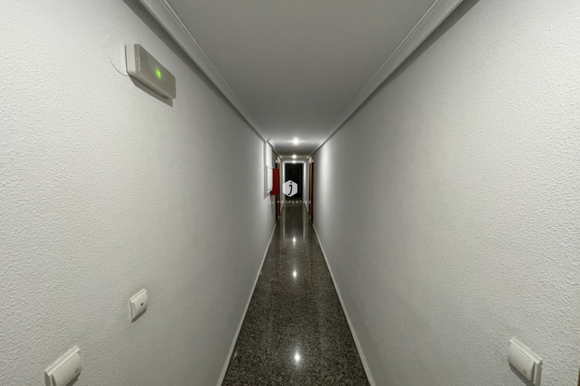 Tweedehands - Appartement / flat -
Torrevieja - Costa Blanca