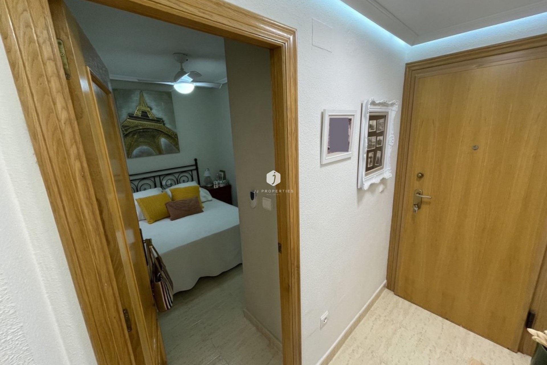 Tweedehands - Appartement / flat -
Torrevieja - Costa Blanca