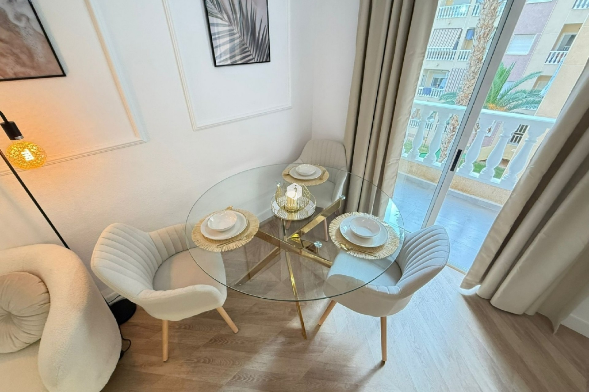 Tweedehands - Appartement / flat -
Torrevieja - Costa Blanca