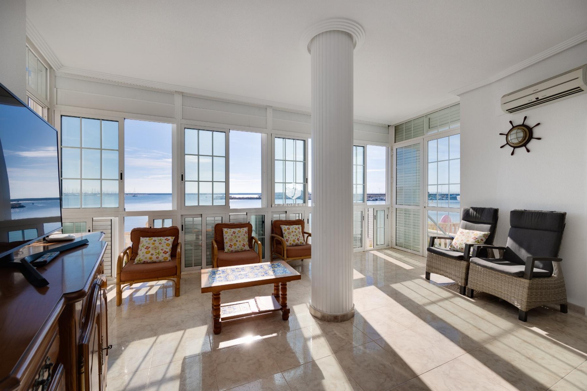 Tweedehands - Appartement / flat -
Torrevieja - Costa Blanca