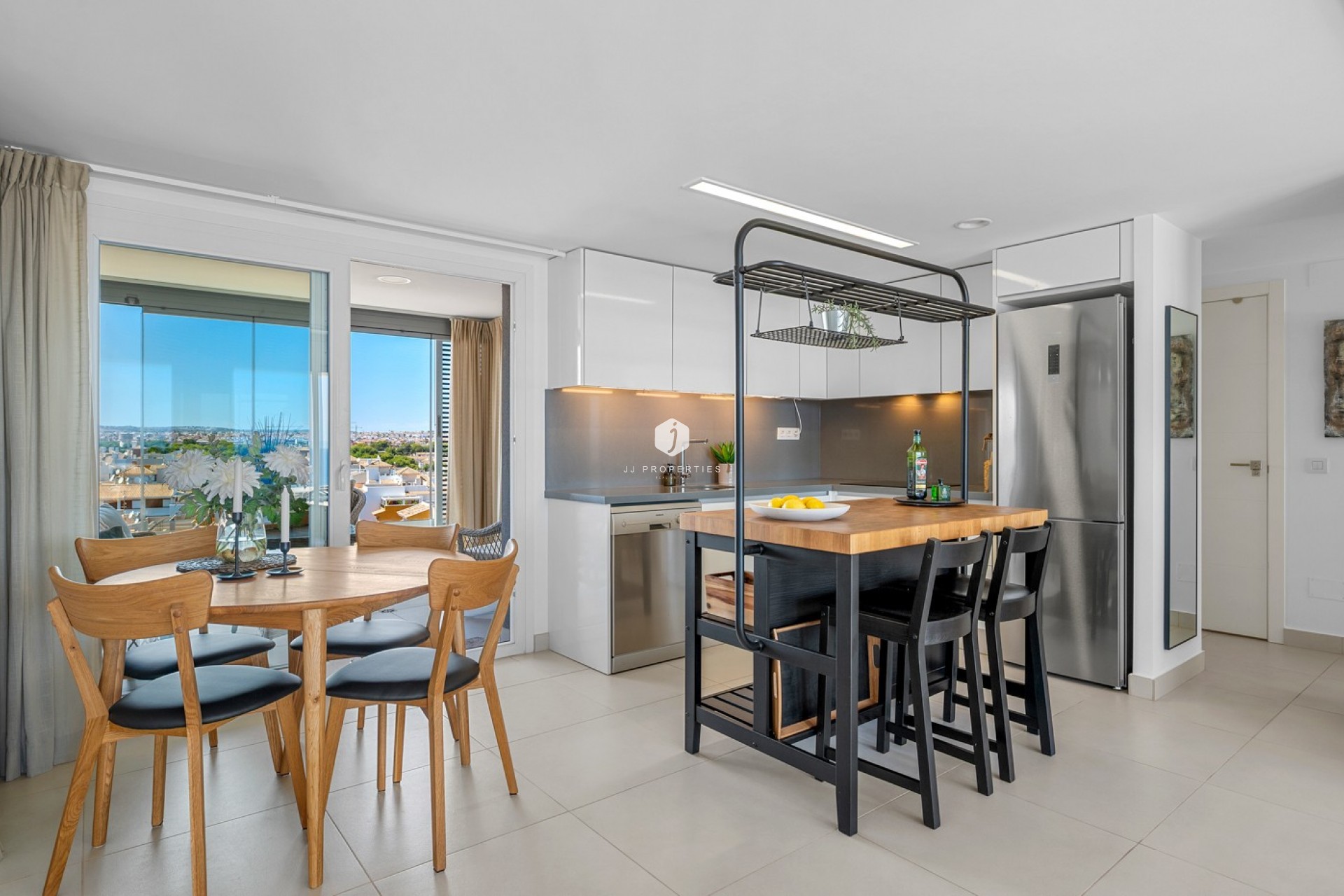 Tweedehands - Appartement / flat -
Torrevieja - Costa Blanca