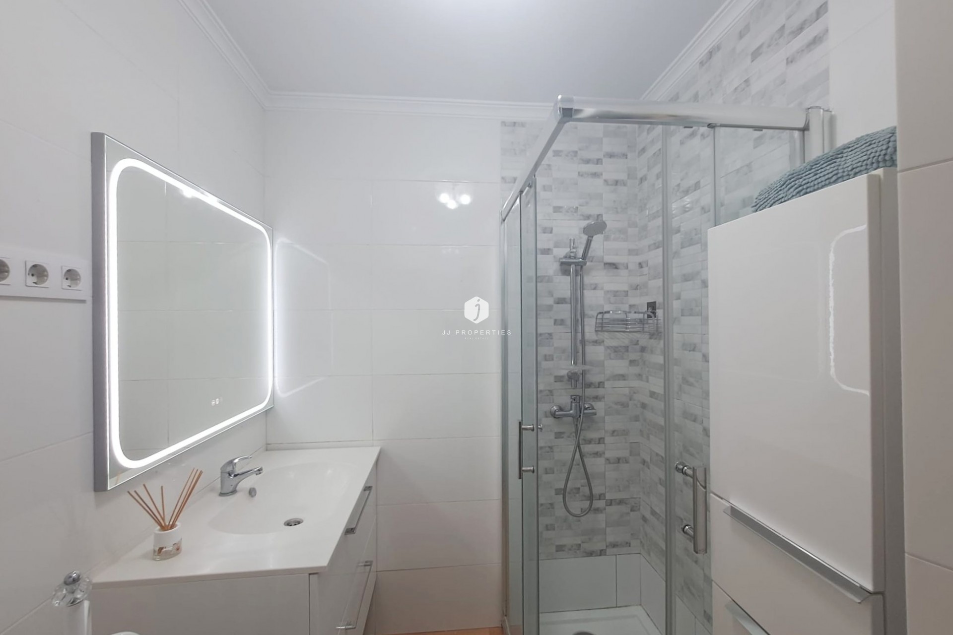 Tweedehands - Appartement / flat -
Torrevieja - Costa Blanca