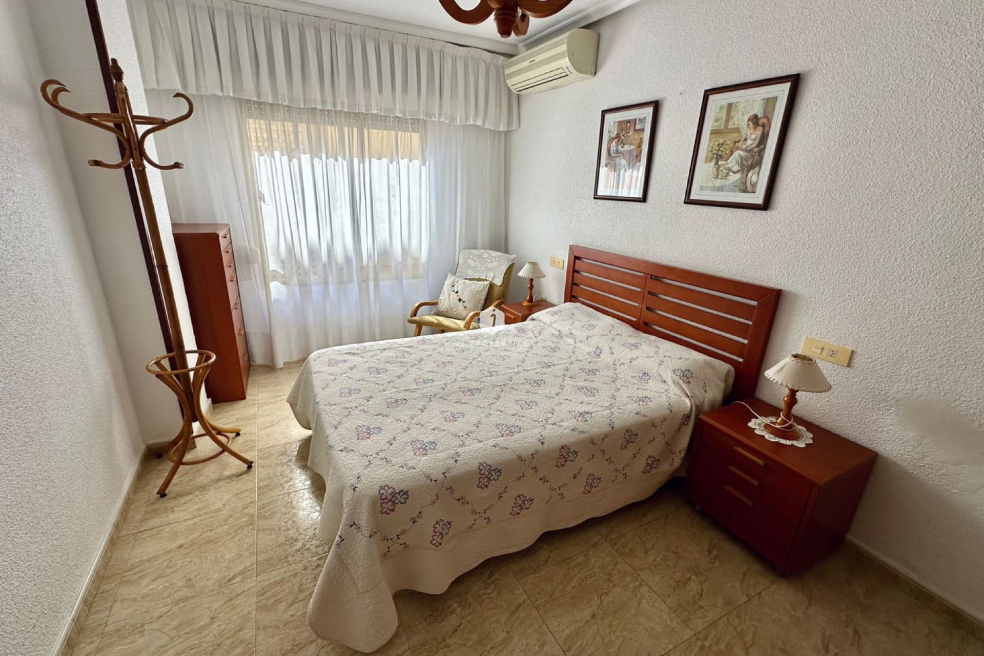 Tweedehands - Appartement / flat -
Torrevieja - Costa Blanca