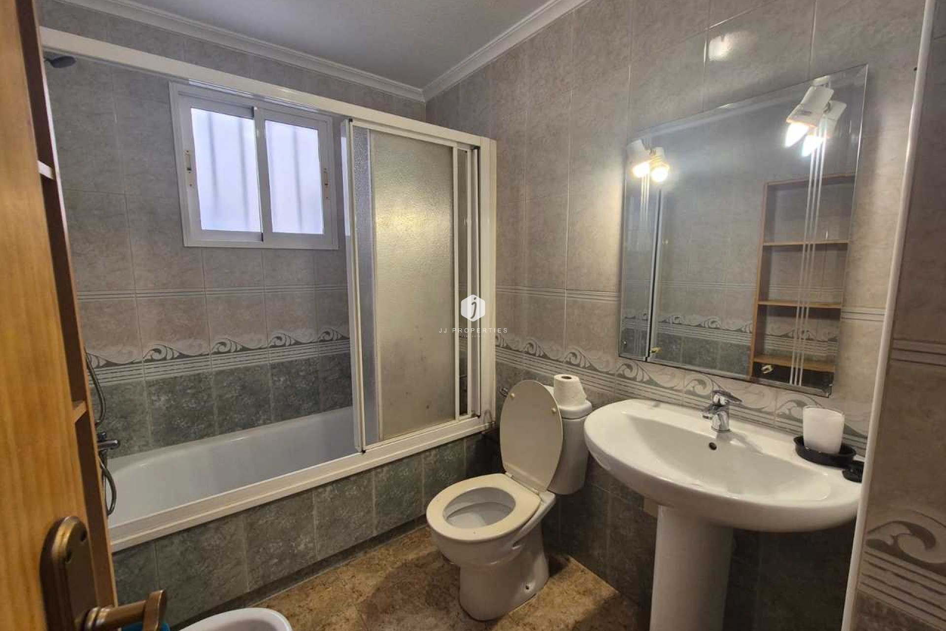 Tweedehands - Appartement / flat -
Torrevieja - Costa Blanca