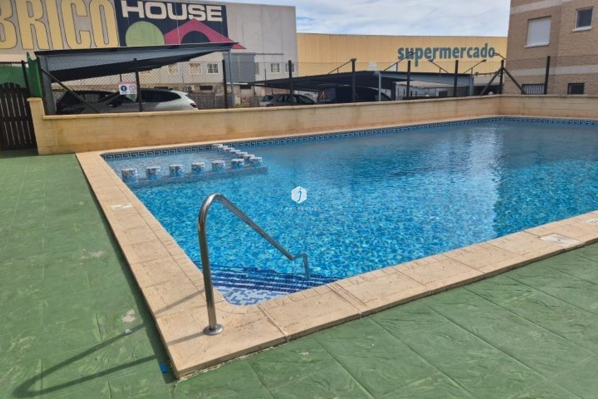 Tweedehands - Appartement / flat -
Torrevieja - Costa Blanca