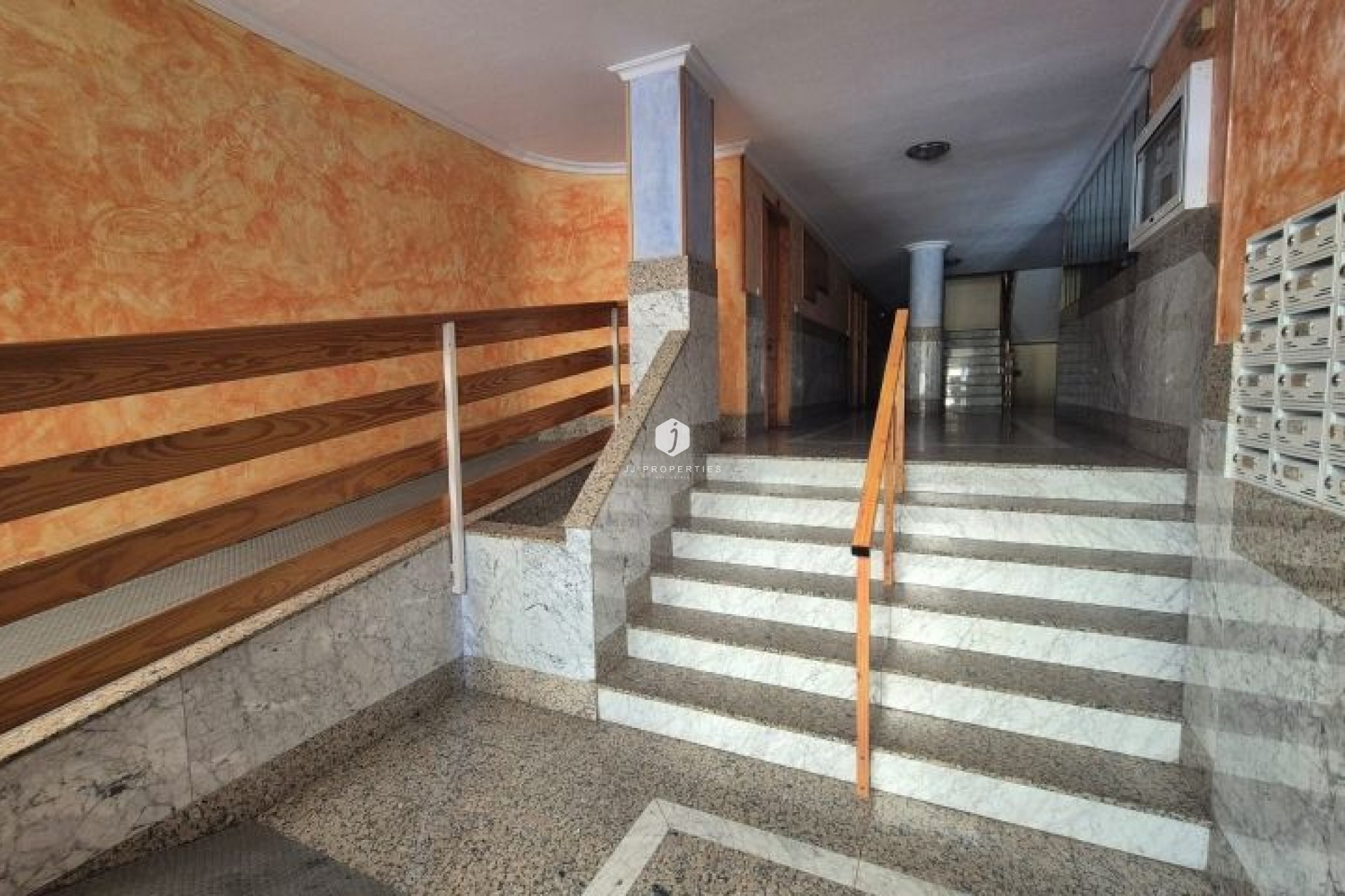 Tweedehands - Appartement / flat -
Torrevieja - Costa Blanca